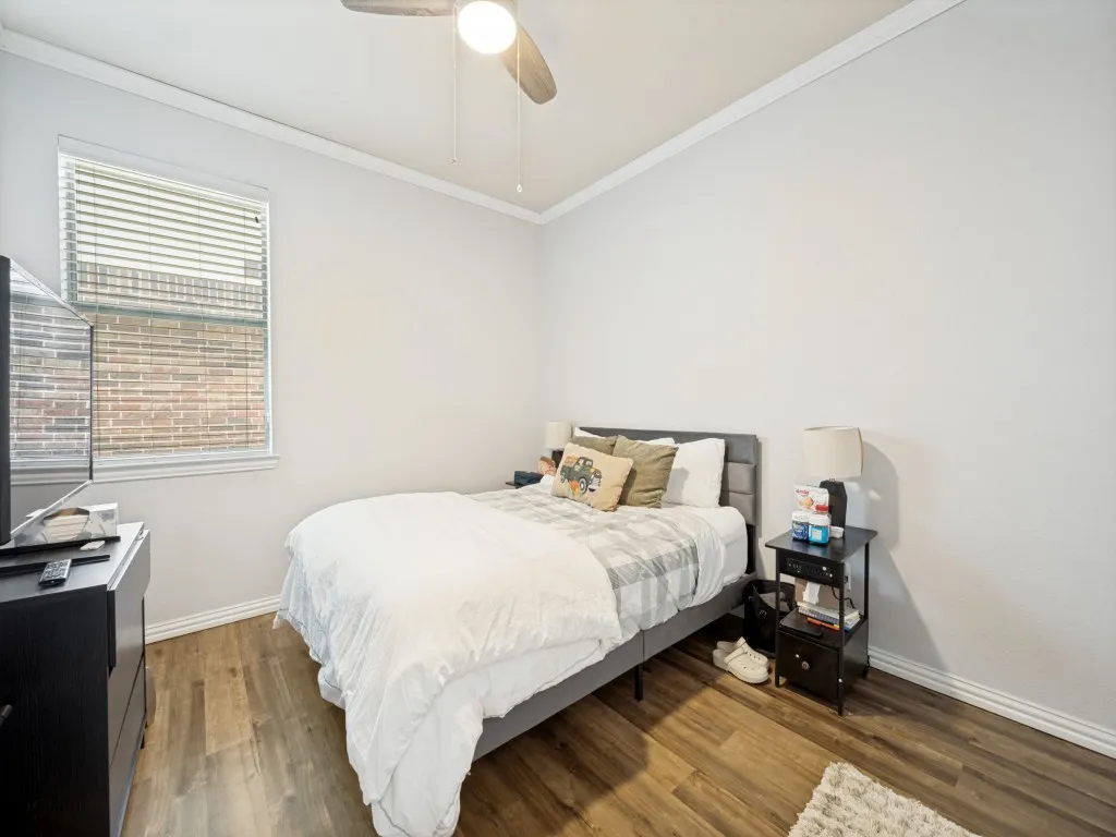 Single Family Residence For Sale in Denton County , 2312 Fountain Gate Drive, Little Elm, Texas 75068, 3 Bedroom, 3 Bathroom, Garage spaces, 2,493 Sqft, built in 2009, mls#21308361, Real Estate Agent in Little Elm, Homes For Sale in Denton county, Homes For Sale in Little Elm, Realtor in Little Elm Texas, Real Estate Brokerage Independent Realty Texas, Luminita Cordes Realtor