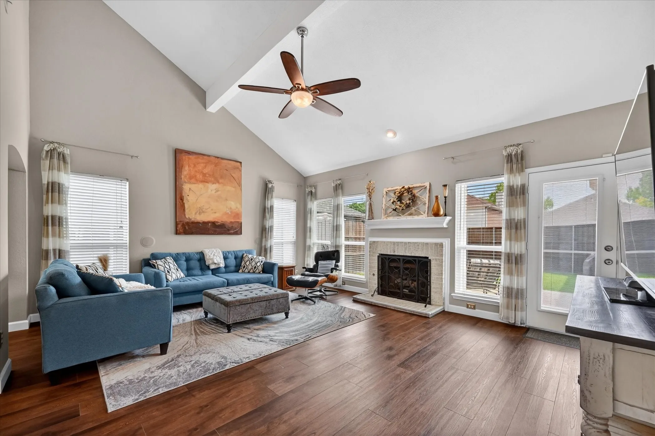 Single Family Residence For Sale in Collin County , 1026 Carlisle Drive, Allen, Texas 75002, 4 Bedroom, 3 Bathroom, 2 Garage spaces, 2,722 Sqft, built in 1993, mls#21316252, Real Estate Agent in Allen, Homes For Sale in Collin county, Homes For Sale in Allen, Realtor in Allen Texas, Real Estate Brokerage Independent Realty Texas, Luminita Cordes Realtor