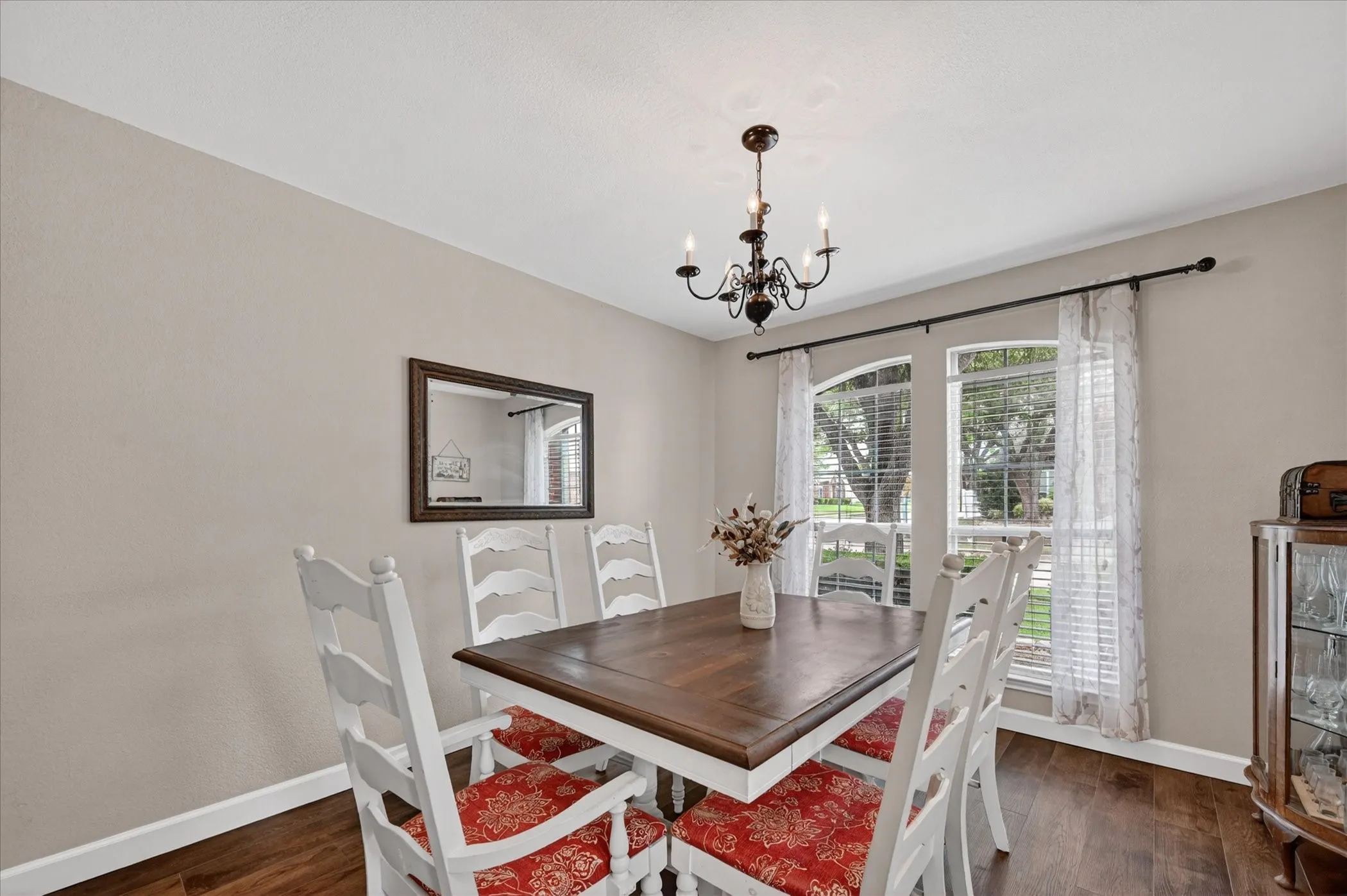 Single Family Residence For Sale in Collin County , 1026 Carlisle Drive, Allen, Texas 75002, 4 Bedroom, 3 Bathroom, 2 Garage spaces, 2,722 Sqft, built in 1993, mls#21316252, Real Estate Agent in Allen, Homes For Sale in Collin county, Homes For Sale in Allen, Realtor in Allen Texas, Real Estate Brokerage Independent Realty Texas, Luminita Cordes Realtor