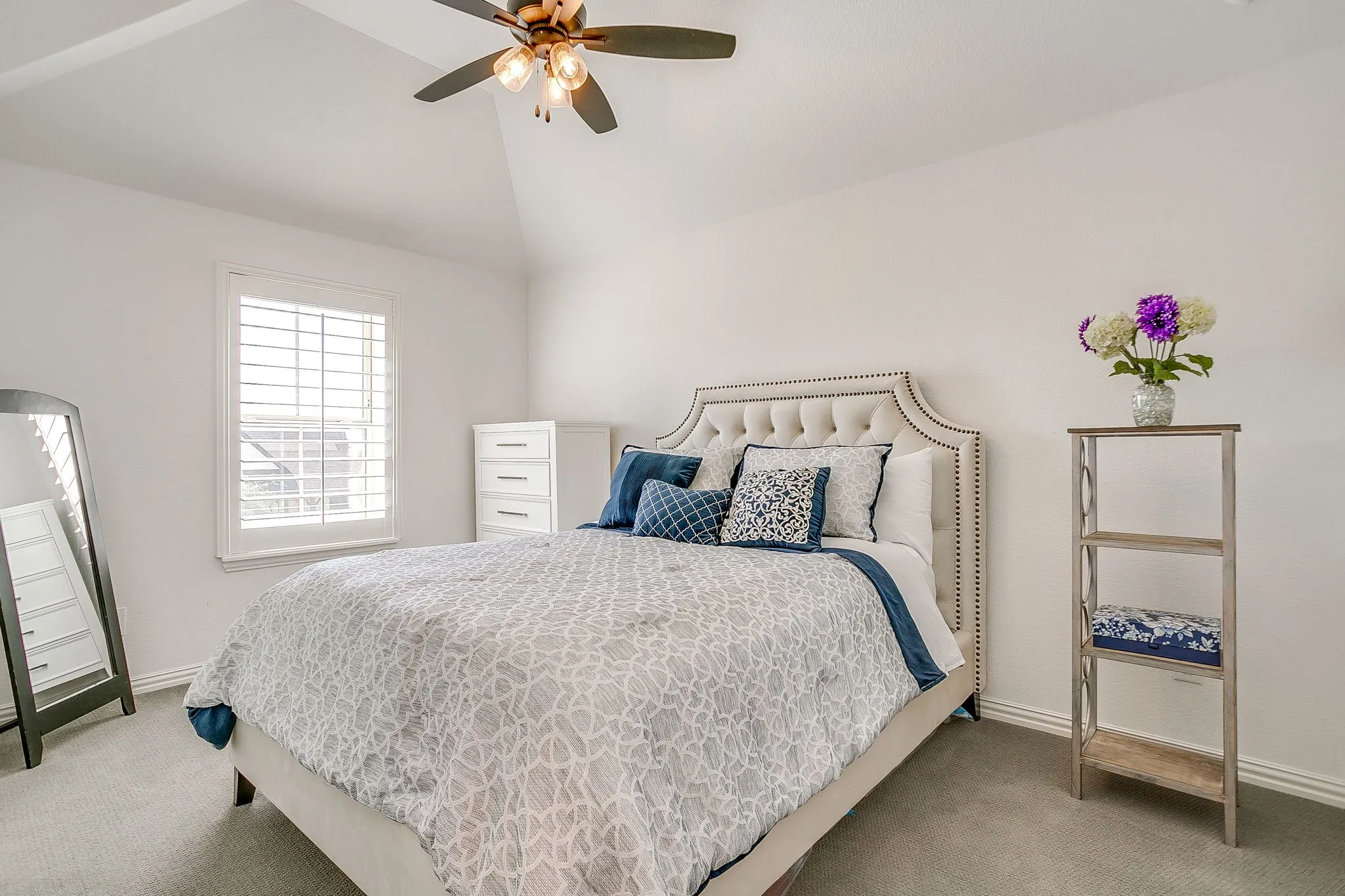 Single Family Residence For Sale in Parker County , 2009 Roundtree Circle E, Fort Worth, Texas 76008, 4 Bedroom, 3 Bathroom, 2 Garage spaces, 3,001 Sqft, built in 2021, Price $720,000, mls#21316801, Real Estate Agent in Fort Worth, Homes For Sale in Parker county, Homes For Sale in Fort Worth, Realtor in Fort Worth Texas, Real Estate Brokerage Independent Realty Texas, Luminita Cordes Realtor