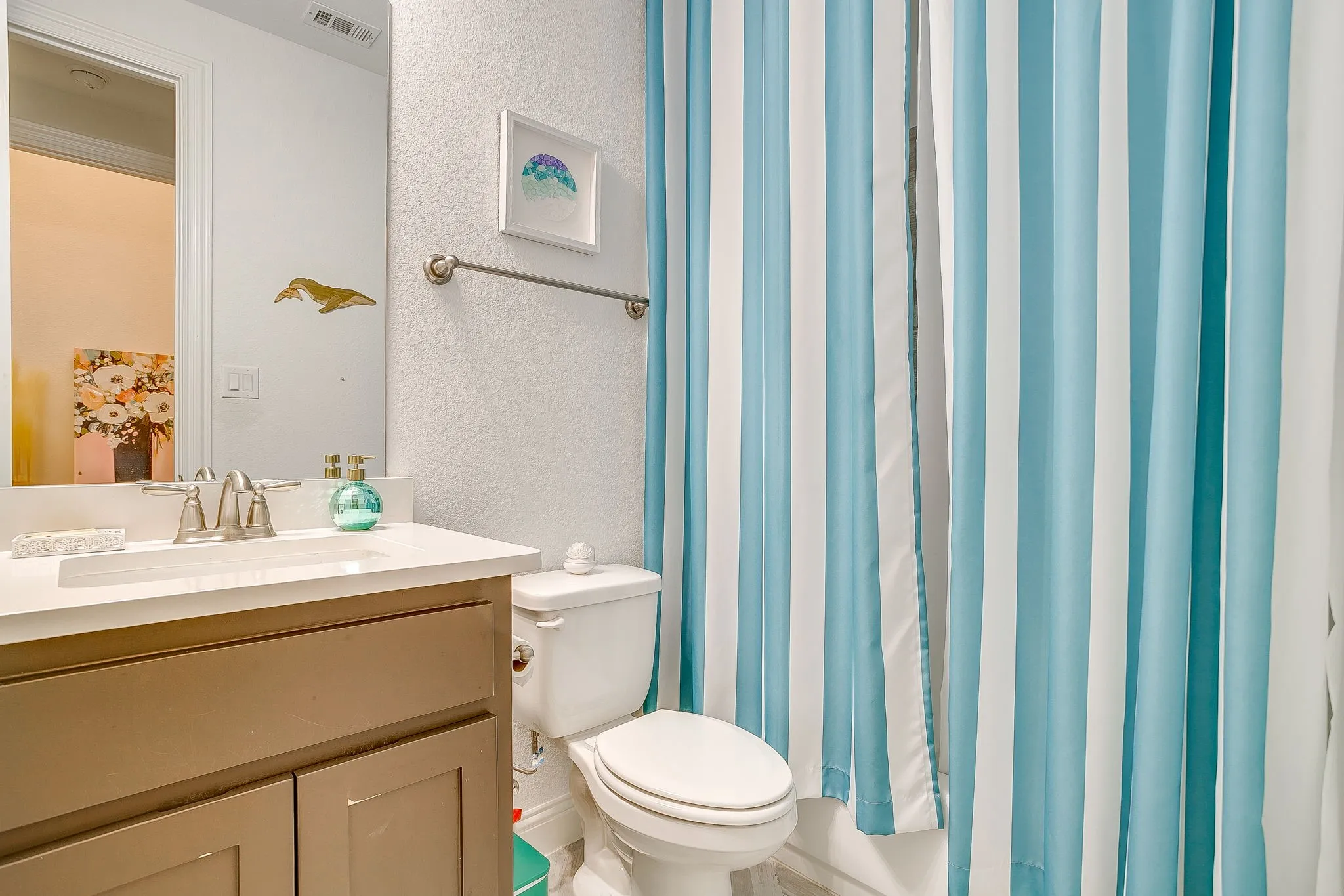 Single Family Residence For Sale in Parker County , 2009 Roundtree Circle E, Fort Worth, Texas 76008, 4 Bedroom, 3 Bathroom, 2 Garage spaces, 3,001 Sqft, built in 2021, Price $720,000, mls#21316801, Real Estate Agent in Fort Worth, Homes For Sale in Parker county, Homes For Sale in Fort Worth, Realtor in Fort Worth Texas, Real Estate Brokerage Independent Realty Texas, Luminita Cordes Realtor