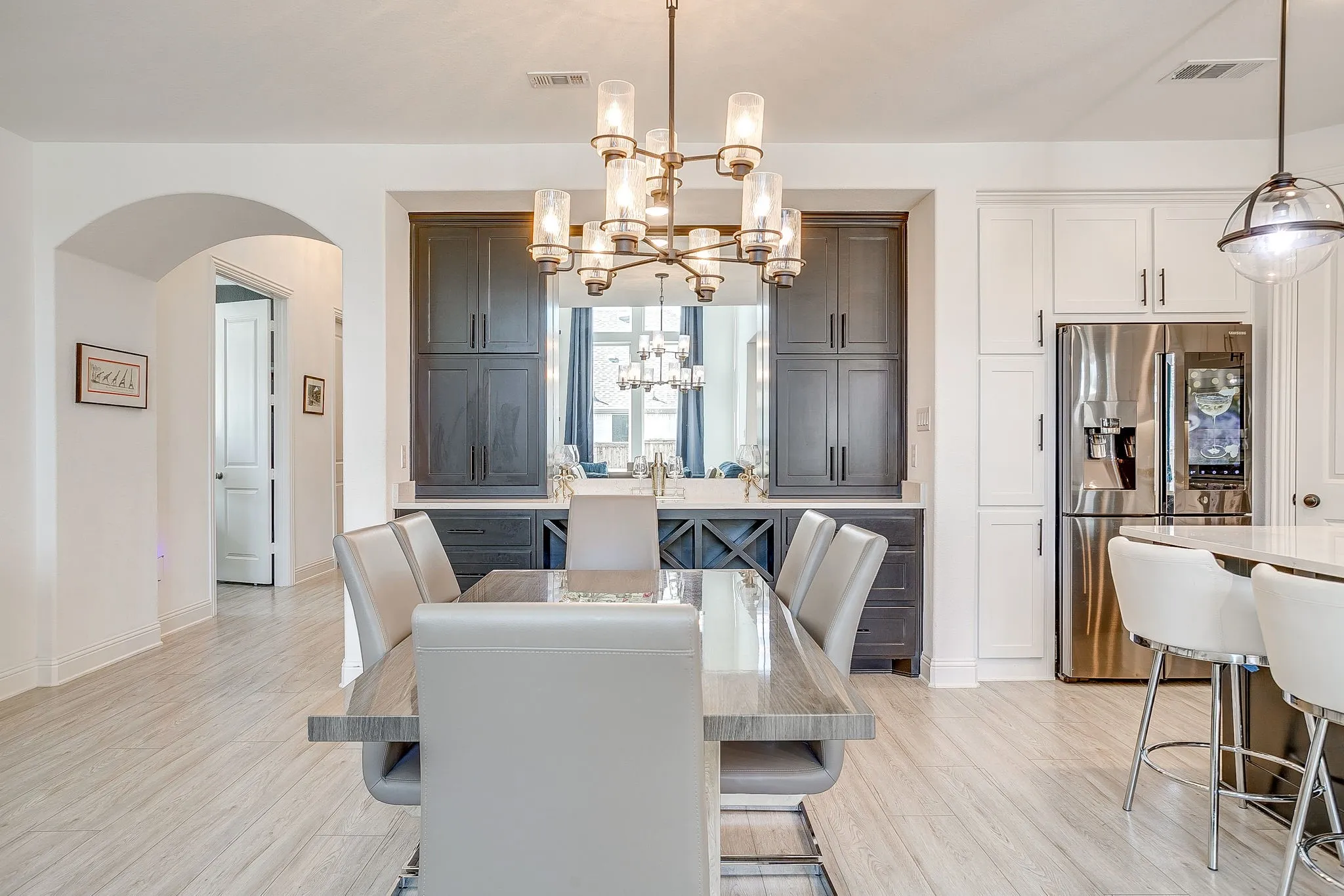 Single Family Residence For Sale in Parker County , 2009 Roundtree Circle E, Fort Worth, Texas 76008, 4 Bedroom, 3 Bathroom, 2 Garage spaces, 3,001 Sqft, built in 2021, Price $720,000, mls#21316801, Real Estate Agent in Fort Worth, Homes For Sale in Parker county, Homes For Sale in Fort Worth, Realtor in Fort Worth Texas, Real Estate Brokerage Independent Realty Texas, Luminita Cordes Realtor