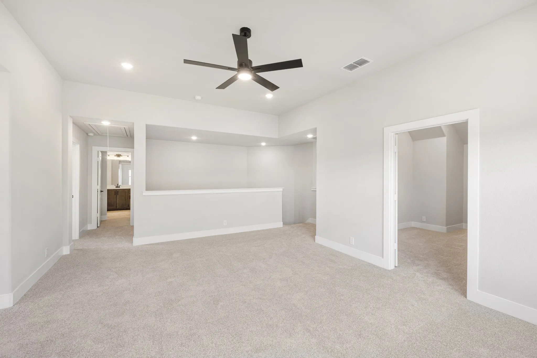 Single Family Residence For Sale in Denton County , 1006 Goldenrod Drive, Justin, Texas 76247, 5 Bedroom, 4 Bathroom, 2 Garage spaces, 3,560 Sqft, built in 2026, mls#21316792, Real Estate Agent in Justin, Homes For Sale in Denton county, Homes For Sale in Justin, Realtor in Justin Texas, Real Estate Brokerage Independent Realty Texas, Luminita Cordes Realtor