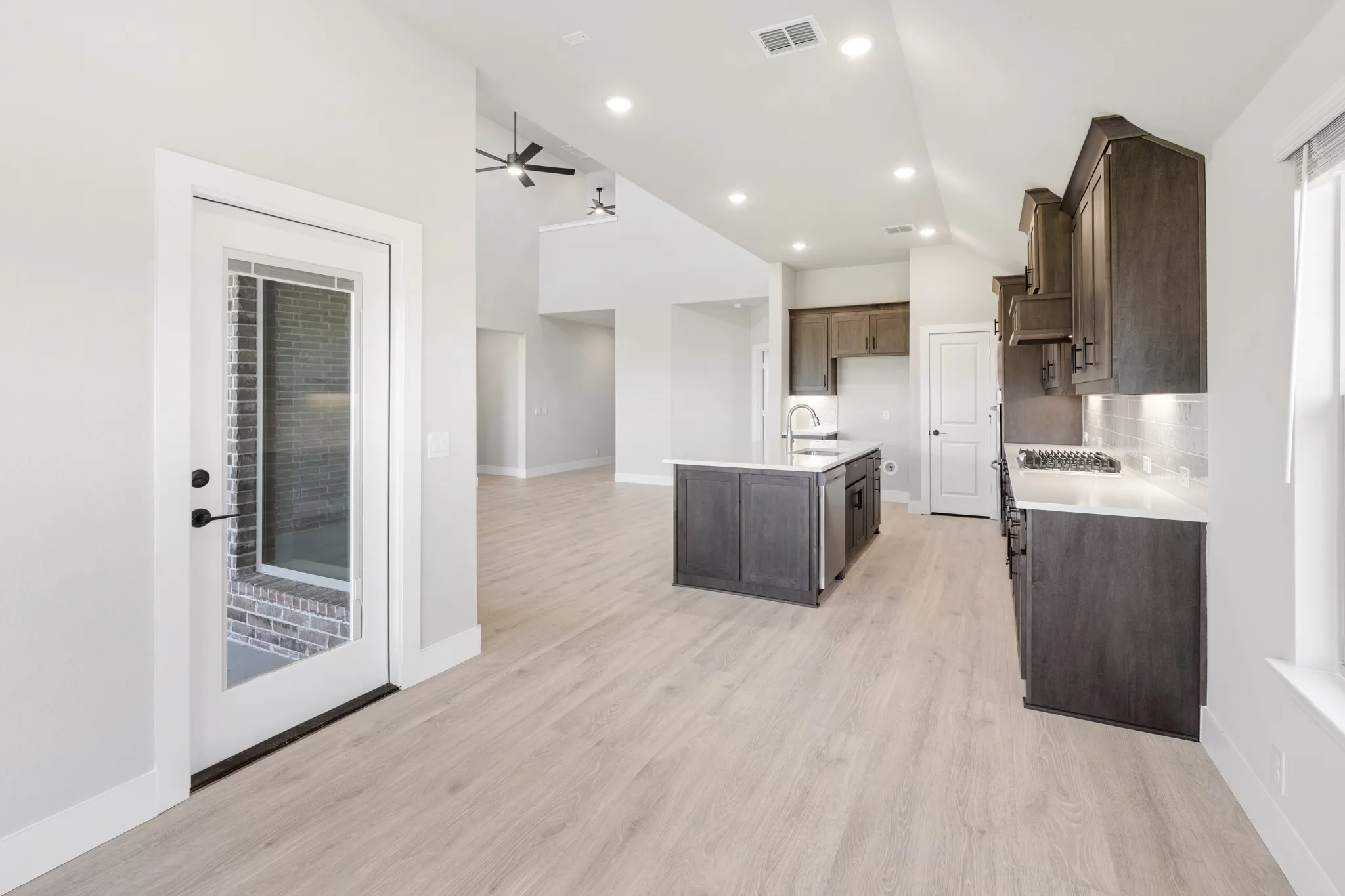 Single Family Residence For Sale in Denton County , 1006 Goldenrod Drive, Justin, Texas 76247, 5 Bedroom, 4 Bathroom, 2 Garage spaces, 3,560 Sqft, built in 2026, mls#21316792, Real Estate Agent in Justin, Homes For Sale in Denton county, Homes For Sale in Justin, Realtor in Justin Texas, Real Estate Brokerage Independent Realty Texas, Luminita Cordes Realtor