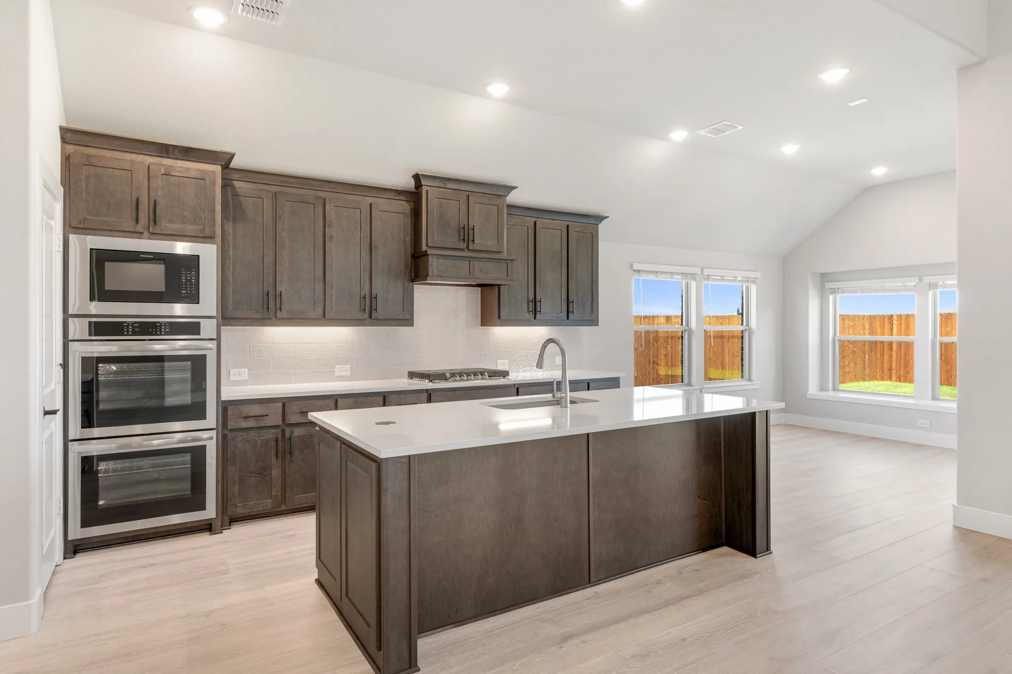 Single Family Residence For Sale in Denton County , 1006 Goldenrod Drive, Justin, Texas 76247, 5 Bedroom, 4 Bathroom, 2 Garage spaces, 3,560 Sqft, built in 2026, mls#21316792, Real Estate Agent in Justin, Homes For Sale in Denton county, Homes For Sale in Justin, Realtor in Justin Texas, Real Estate Brokerage Independent Realty Texas, Luminita Cordes Realtor