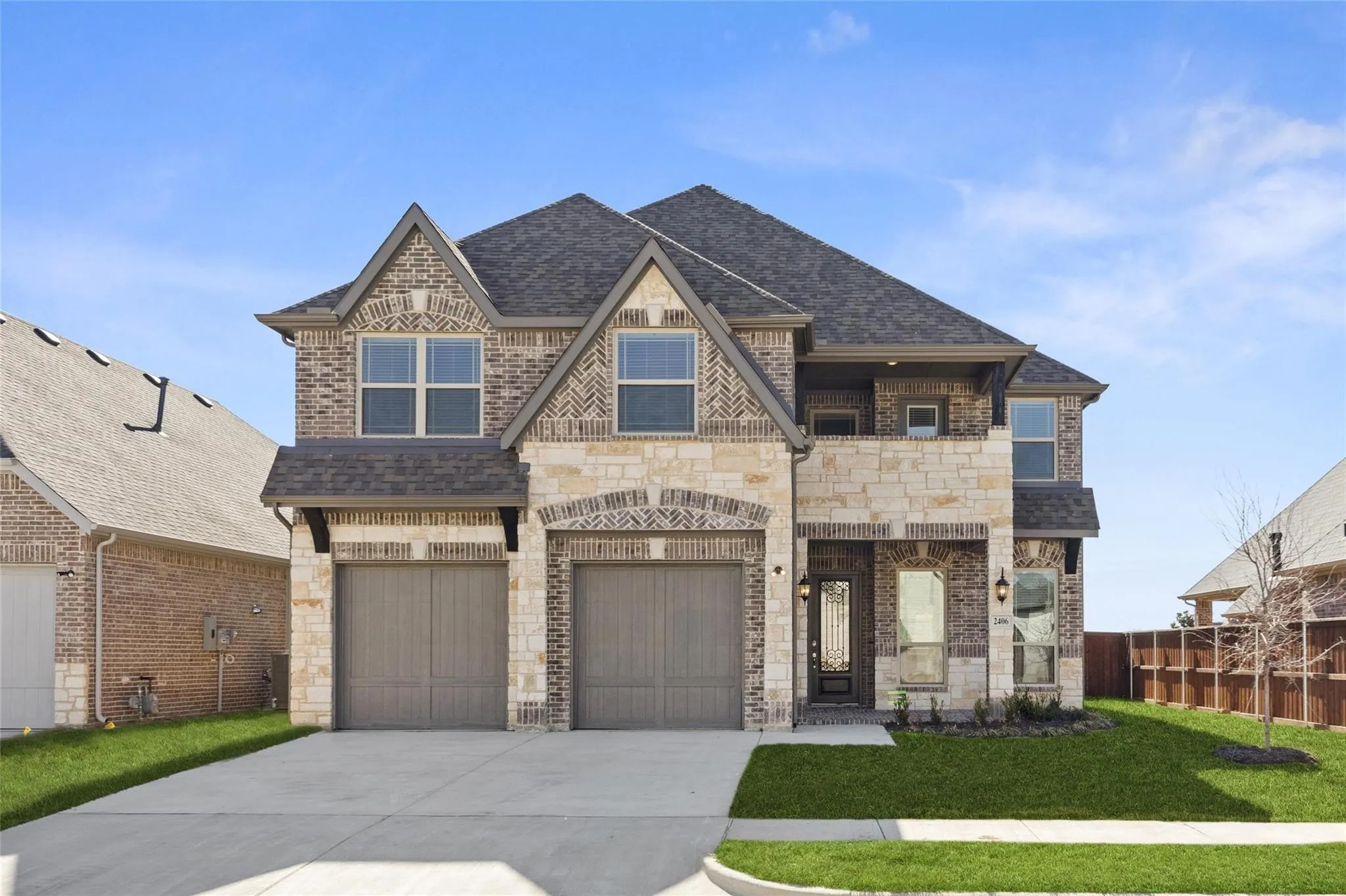 Single Family Residence For Sale in Ellis County , 2406 Colonial Lane, Midlothian, Texas 76065, 5 Bedroom, 4 Bathroom, 2 Garage spaces, 3,518 Sqft, built in 2022, mls#21309009, Real Estate Agent in Midlothian, Homes For Sale in Ellis county, Homes For Sale in Midlothian, Realtor in Midlothian Texas, Real Estate Brokerage Independent Realty Texas, Luminita Cordes Realtor