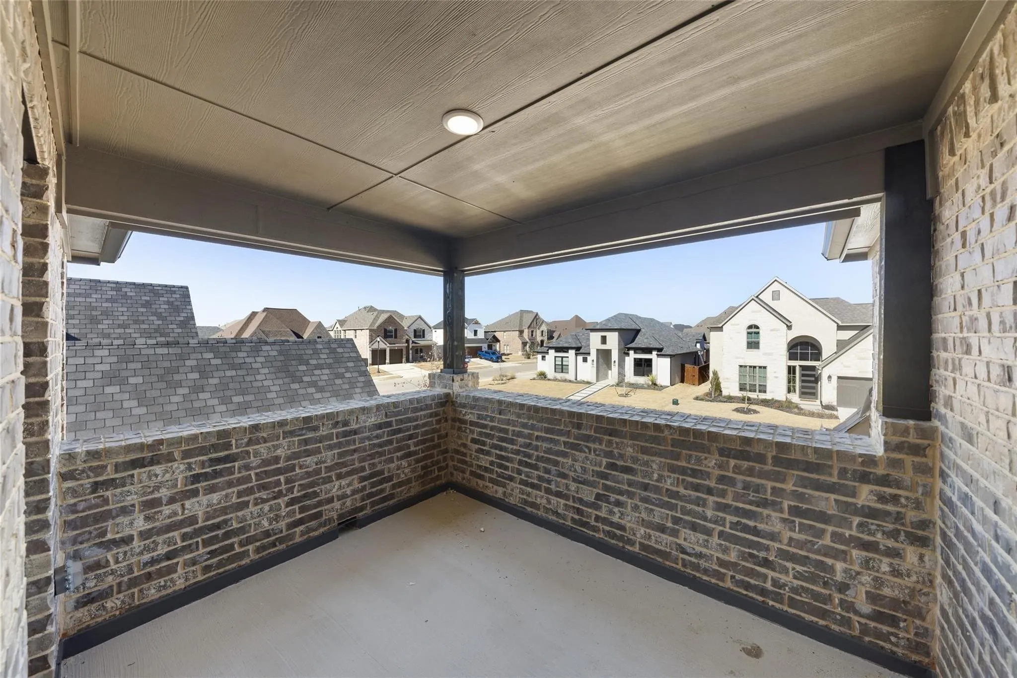 Single Family Residence For Sale in Ellis County , 2406 Colonial Lane, Midlothian, Texas 76065, 5 Bedroom, 4 Bathroom, 2 Garage spaces, 3,518 Sqft, built in 2022, mls#21309009, Real Estate Agent in Midlothian, Homes For Sale in Ellis county, Homes For Sale in Midlothian, Realtor in Midlothian Texas, Real Estate Brokerage Independent Realty Texas, Luminita Cordes Realtor