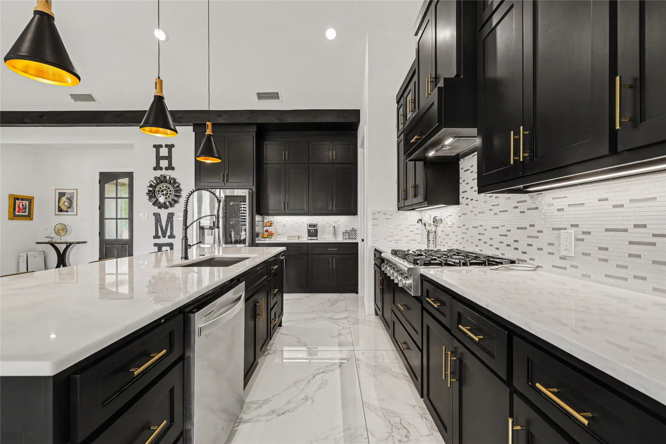 Single Family Residence For Sale in Collin County , 2909 Deer Run Trail, Farmersville, Texas 75442, 5 Bedroom, 4 Bathroom, 3 Garage spaces, 3,829 Sqft, built in 2021, mls#21288191, Real Estate Agent in Farmersville, Homes For Sale in Collin county, Homes For Sale in Farmersville, Realtor in Farmersville Texas, Real Estate Brokerage Independent Realty Texas, Luminita Cordes Realtor