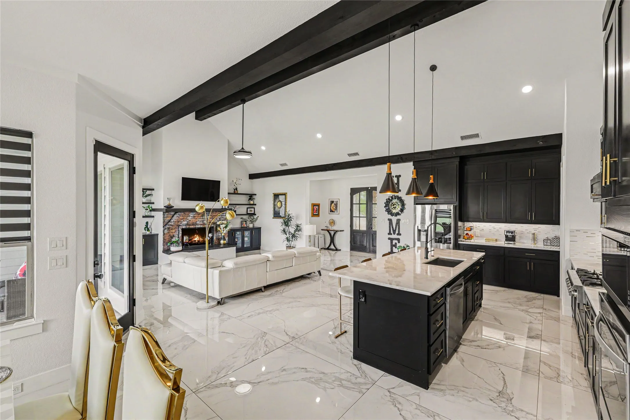 Single Family Residence For Sale in Collin County , 2909 Deer Run Trail, Farmersville, Texas 75442, 5 Bedroom, 4 Bathroom, 3 Garage spaces, 3,829 Sqft, built in 2021, mls#21288191, Real Estate Agent in Farmersville, Homes For Sale in Collin county, Homes For Sale in Farmersville, Realtor in Farmersville Texas, Real Estate Brokerage Independent Realty Texas, Luminita Cordes Realtor