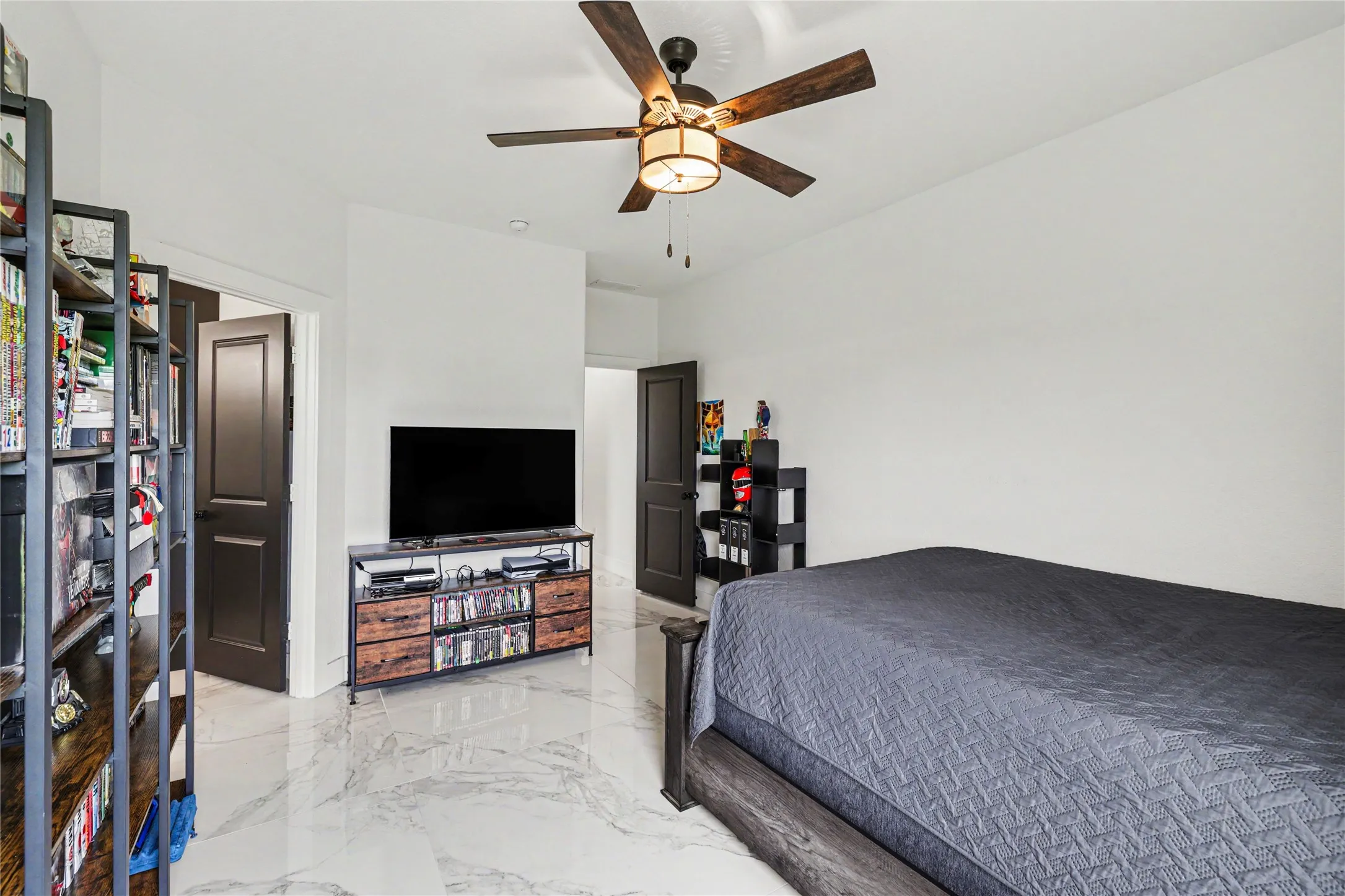 Single Family Residence For Sale in Collin County , 2909 Deer Run Trail, Farmersville, Texas 75442, 5 Bedroom, 4 Bathroom, 3 Garage spaces, 3,829 Sqft, built in 2021, mls#21288191, Real Estate Agent in Farmersville, Homes For Sale in Collin county, Homes For Sale in Farmersville, Realtor in Farmersville Texas, Real Estate Brokerage Independent Realty Texas, Luminita Cordes Realtor