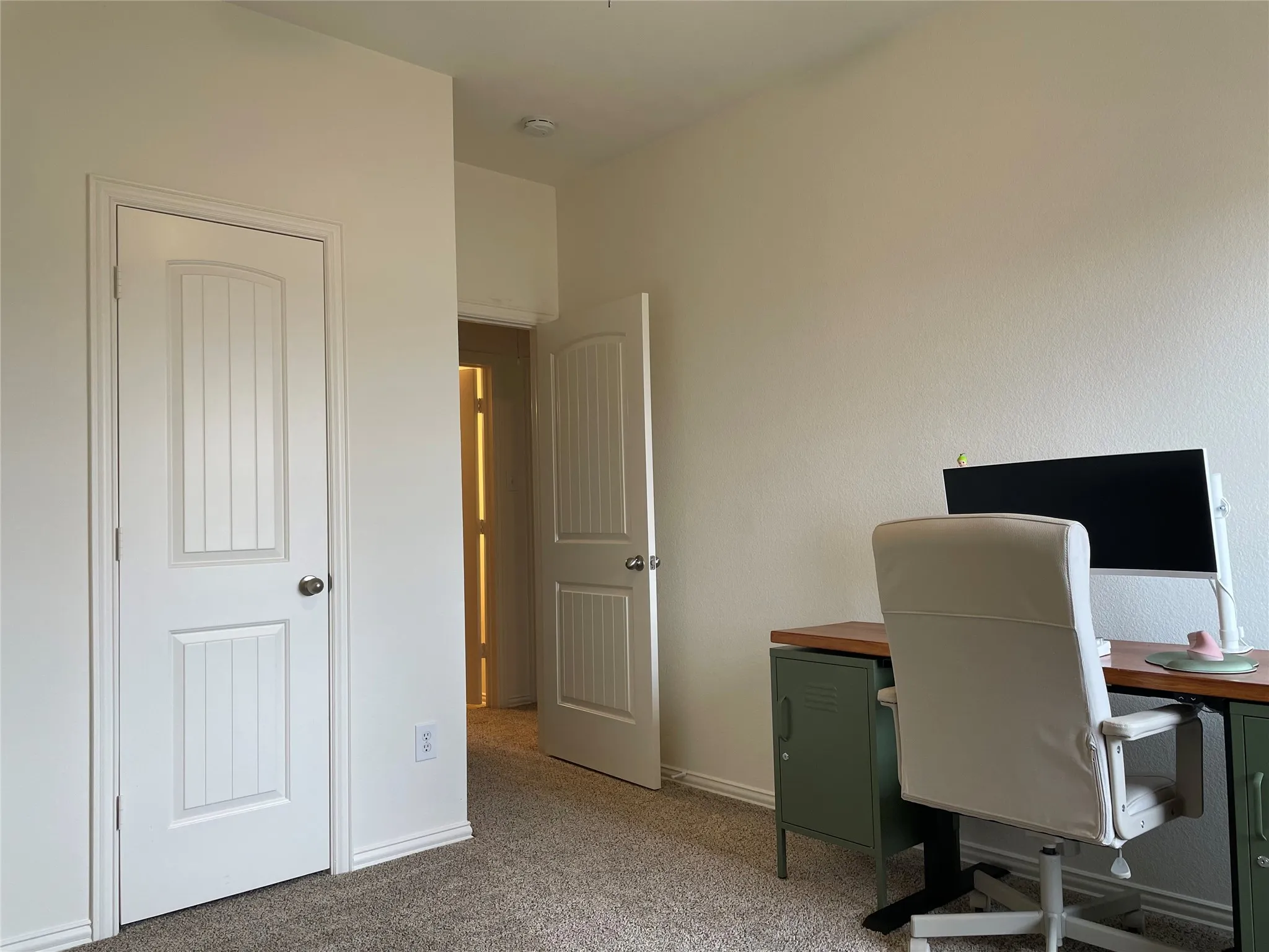 Duplex For Rent in Denton County , 233 Irick Court, Aubrey, Texas 76227, 3 Bedroom, 3 Bathroom, 2 Garage spaces, 1,346 Sqft, built in 2008, mls#21316751, Real Estate Agent in Aubrey, Homes For Rent in Denton county, Homes For Rent in Aubrey, Realtor in Aubrey Texas, Real Estate Brokerage Independent Realty Texas, Luminita Cordes Realtor
