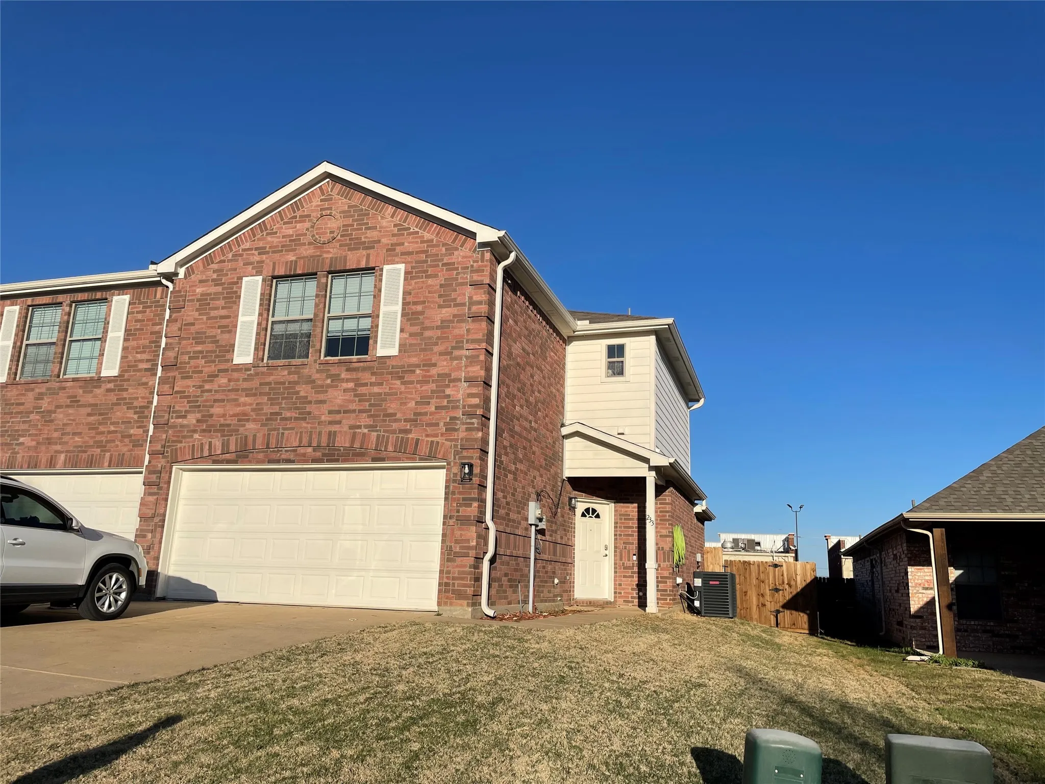 Duplex For Rent in Denton County , 233 Irick Court, Aubrey, Texas 76227, 3 Bedroom, 3 Bathroom, 2 Garage spaces, 1,346 Sqft, built in 2008, mls#21316751, Real Estate Agent in Aubrey, Homes For Rent in Denton county, Homes For Rent in Aubrey, Realtor in Aubrey Texas, Real Estate Brokerage Independent Realty Texas, Luminita Cordes Realtor