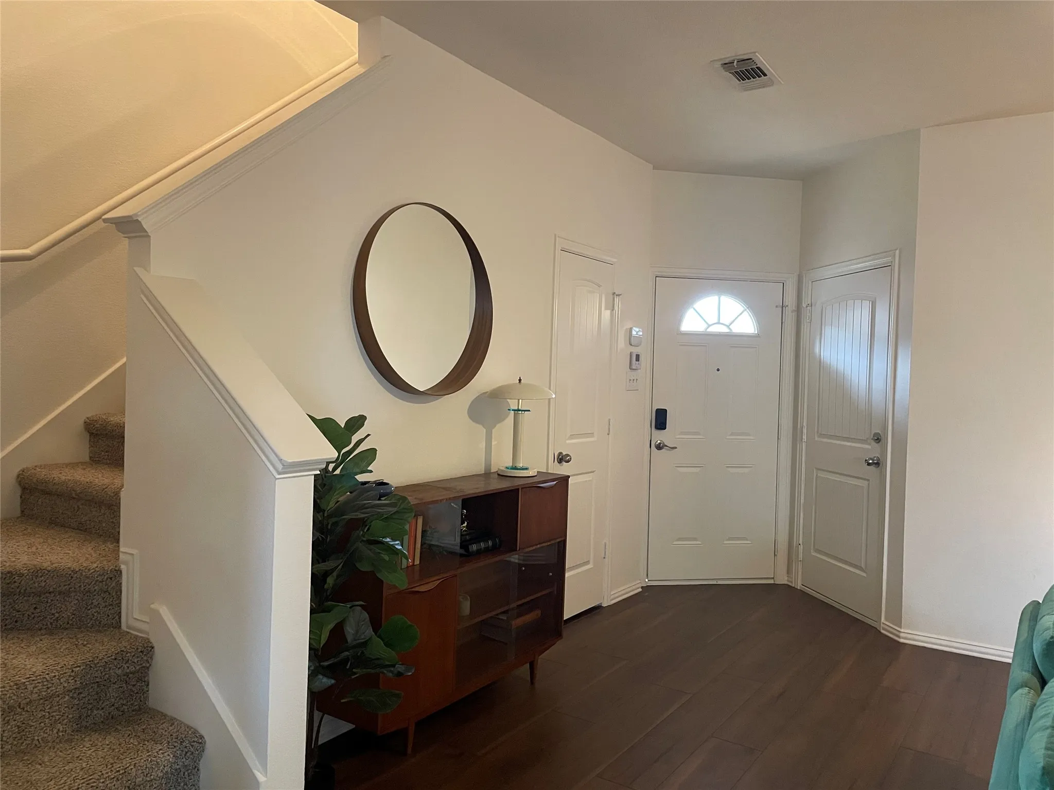 Duplex For Rent in Denton County , 233 Irick Court, Aubrey, Texas 76227, 3 Bedroom, 3 Bathroom, 2 Garage spaces, 1,346 Sqft, built in 2008, mls#21316751, Real Estate Agent in Aubrey, Homes For Rent in Denton county, Homes For Rent in Aubrey, Realtor in Aubrey Texas, Real Estate Brokerage Independent Realty Texas, Luminita Cordes Realtor
