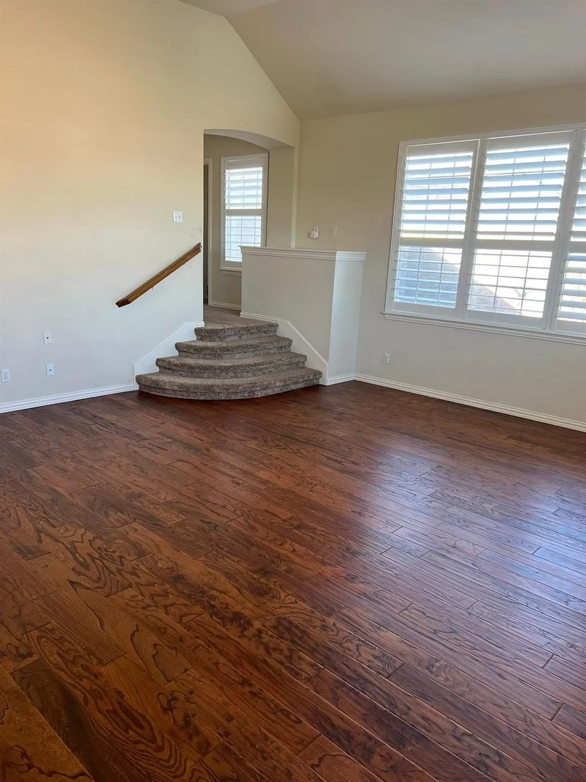 Single Family Residence For Rent in Collin County , 3020 Dove Creek Lane, Richardson, Texas 75082, 4 Bedroom, 4 Bathroom, 2 Garage spaces, 3,664 Sqft, built in 2000, mls#21316572, Real Estate Agent in Richardson, Homes For Rent in Collin county, Homes For Rent in Richardson, Realtor in Richardson Texas, Real Estate Brokerage Independent Realty Texas, Luminita Cordes Realtor