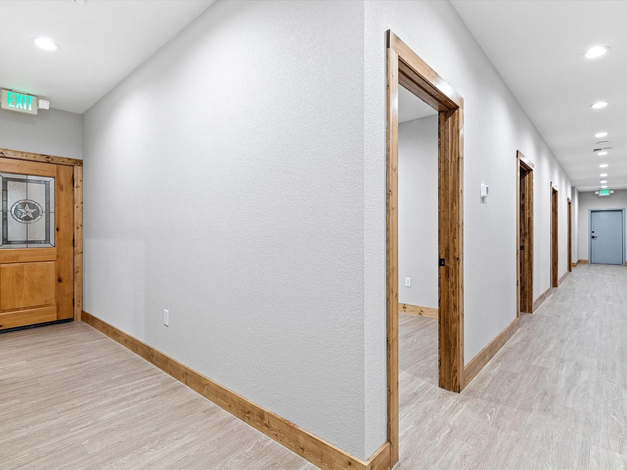 Images shown are conceptual representations provided to illustrate possible design and finish options.