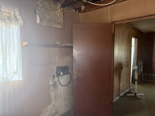 Single Family Residence For Sale in Johnson County , 2736 County Road 314, Cleburne, Texas 76031, 3 Bedroom, 2 Bathroom, 2 Garage spaces, 3,023 Sqft, built in 1965, mls#21312877, Real Estate Agent in Cleburne, Homes For Sale in Johnson county, Homes For Sale in Cleburne, Realtor in Cleburne Texas, Real Estate Brokerage Independent Realty Texas, Luminita Cordes Realtor