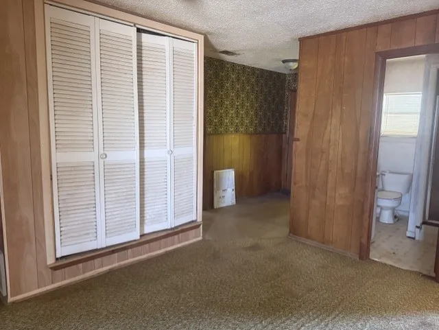 Single Family Residence For Sale in Johnson County , 2736 County Road 314, Cleburne, Texas 76031, 3 Bedroom, 2 Bathroom, 2 Garage spaces, 3,023 Sqft, built in 1965, mls#21312877, Real Estate Agent in Cleburne, Homes For Sale in Johnson county, Homes For Sale in Cleburne, Realtor in Cleburne Texas, Real Estate Brokerage Independent Realty Texas, Luminita Cordes Realtor