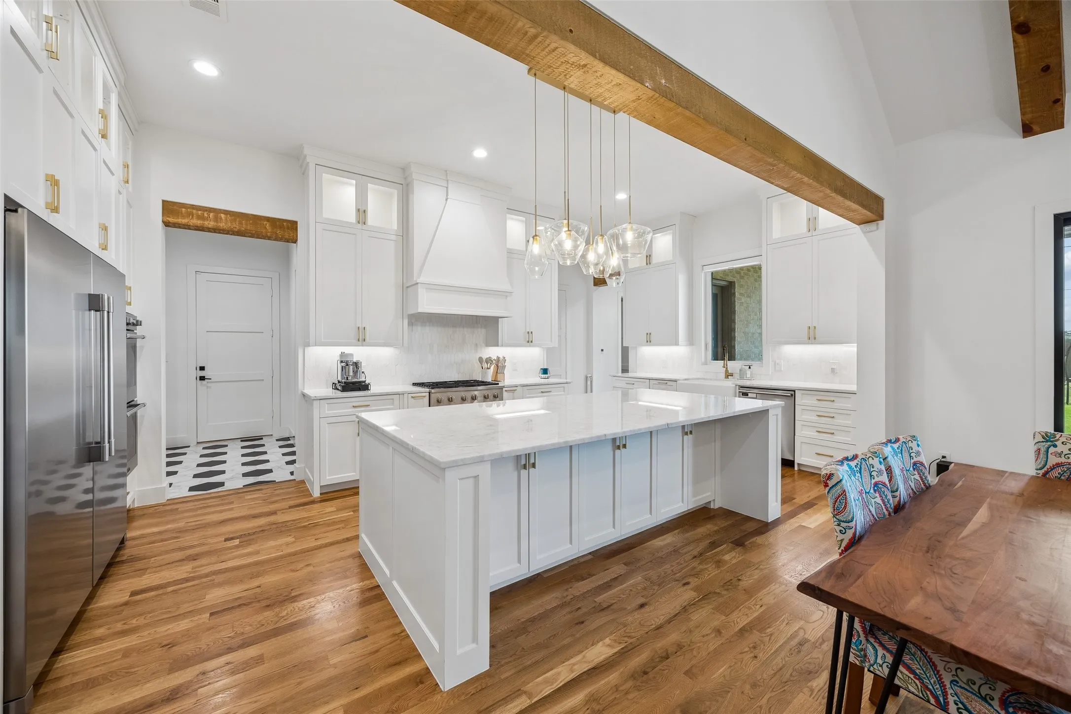 Single Family Residence For Sale in Rockwall County , 105 Stafford Drive, Heath, Texas 75032, 4 Bedroom, 5 Bathroom, 3 Garage spaces, 4,098 Sqft, built in 2023, mls#21310868, Real Estate Agent in Heath, Homes For Sale in Rockwall county, Homes For Sale in Heath, Realtor in Heath Texas, Real Estate Brokerage Independent Realty Texas, Luminita Cordes Realtor