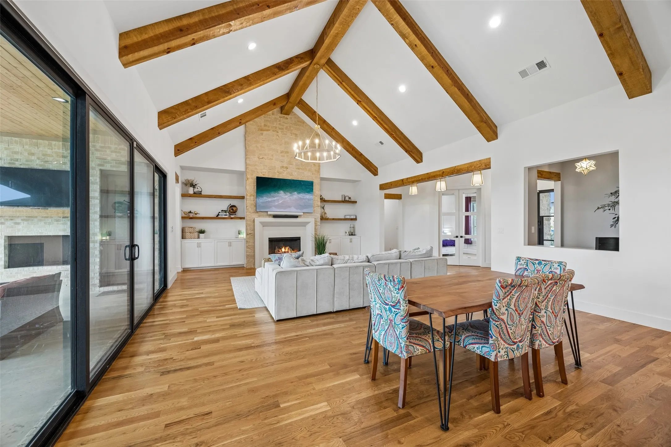 Single Family Residence For Sale in Rockwall County , 105 Stafford Drive, Heath, Texas 75032, 4 Bedroom, 5 Bathroom, 3 Garage spaces, 4,098 Sqft, built in 2023, mls#21310868, Real Estate Agent in Heath, Homes For Sale in Rockwall county, Homes For Sale in Heath, Realtor in Heath Texas, Real Estate Brokerage Independent Realty Texas, Luminita Cordes Realtor