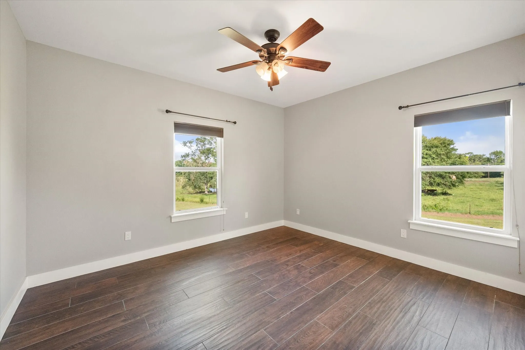Single Family Residence For Sale in Rains County , 5568 S Fm 779, Alba, Texas 75410, 3 Bedroom, 3 Bathroom, 2 Garage spaces, 2,135 Sqft, built in 2014, mls#21315869, Real Estate Agent in Alba, Homes For Sale in Rains county, Homes For Sale in Alba, Realtor in Alba Texas, Real Estate Brokerage Independent Realty Texas, Luminita Cordes Realtor