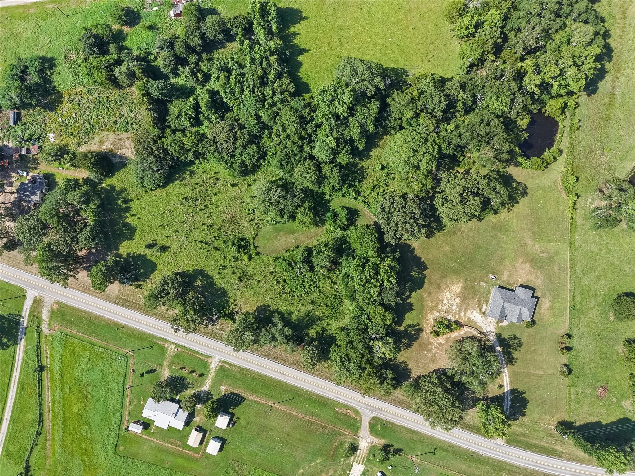 Single Family Residence For Sale in Rains County , 5568 S Fm 779, Alba, Texas 75410, 3 Bedroom, 3 Bathroom, 2 Garage spaces, 2,135 Sqft, built in 2014, mls#21315869, Real Estate Agent in Alba, Homes For Sale in Rains county, Homes For Sale in Alba, Realtor in Alba Texas, Real Estate Brokerage Independent Realty Texas, Luminita Cordes Realtor