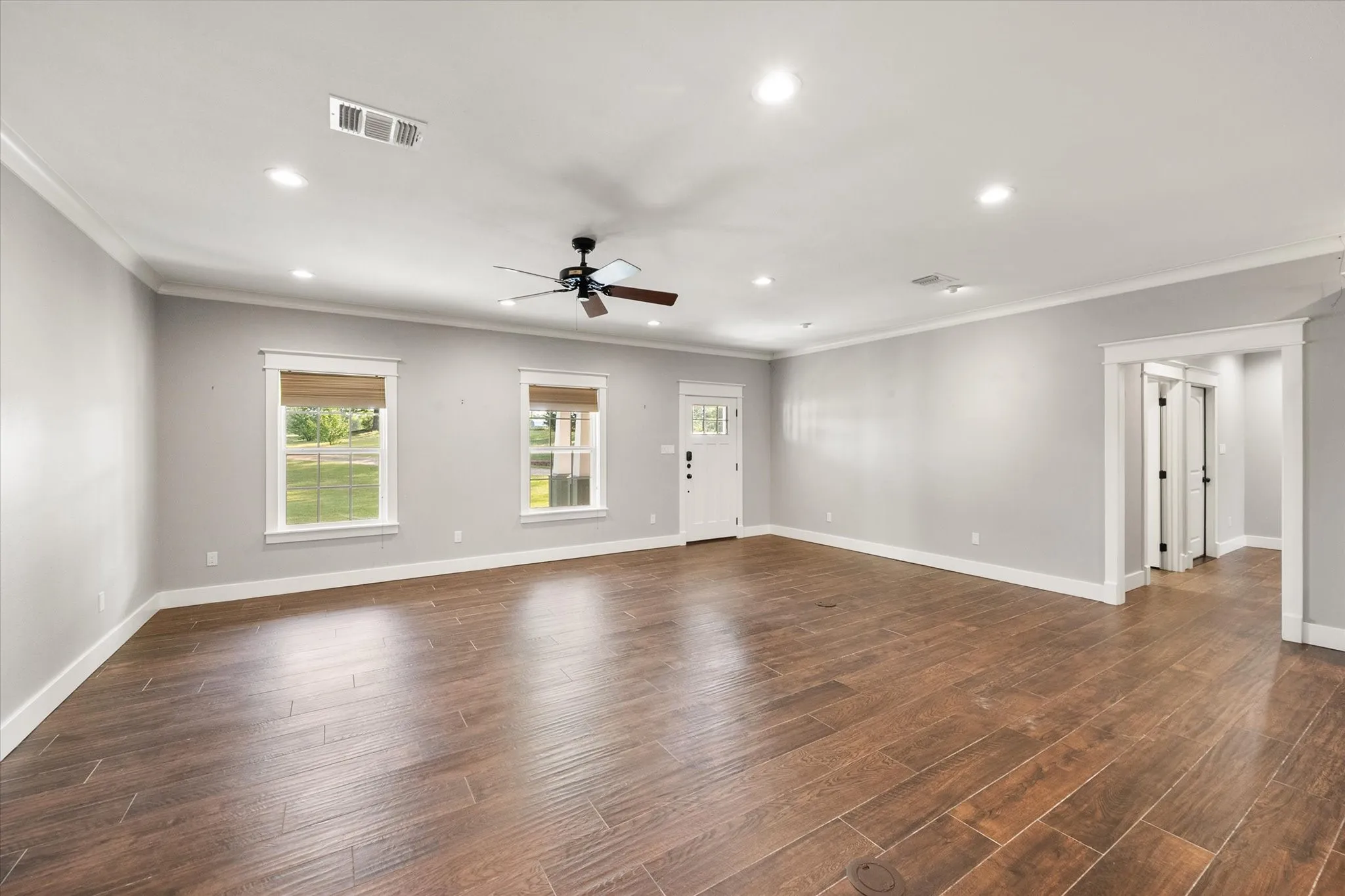 Single Family Residence For Sale in Rains County , 5568 S Fm 779, Alba, Texas 75410, 3 Bedroom, 3 Bathroom, 2 Garage spaces, 2,135 Sqft, built in 2014, mls#21315869, Real Estate Agent in Alba, Homes For Sale in Rains county, Homes For Sale in Alba, Realtor in Alba Texas, Real Estate Brokerage Independent Realty Texas, Luminita Cordes Realtor