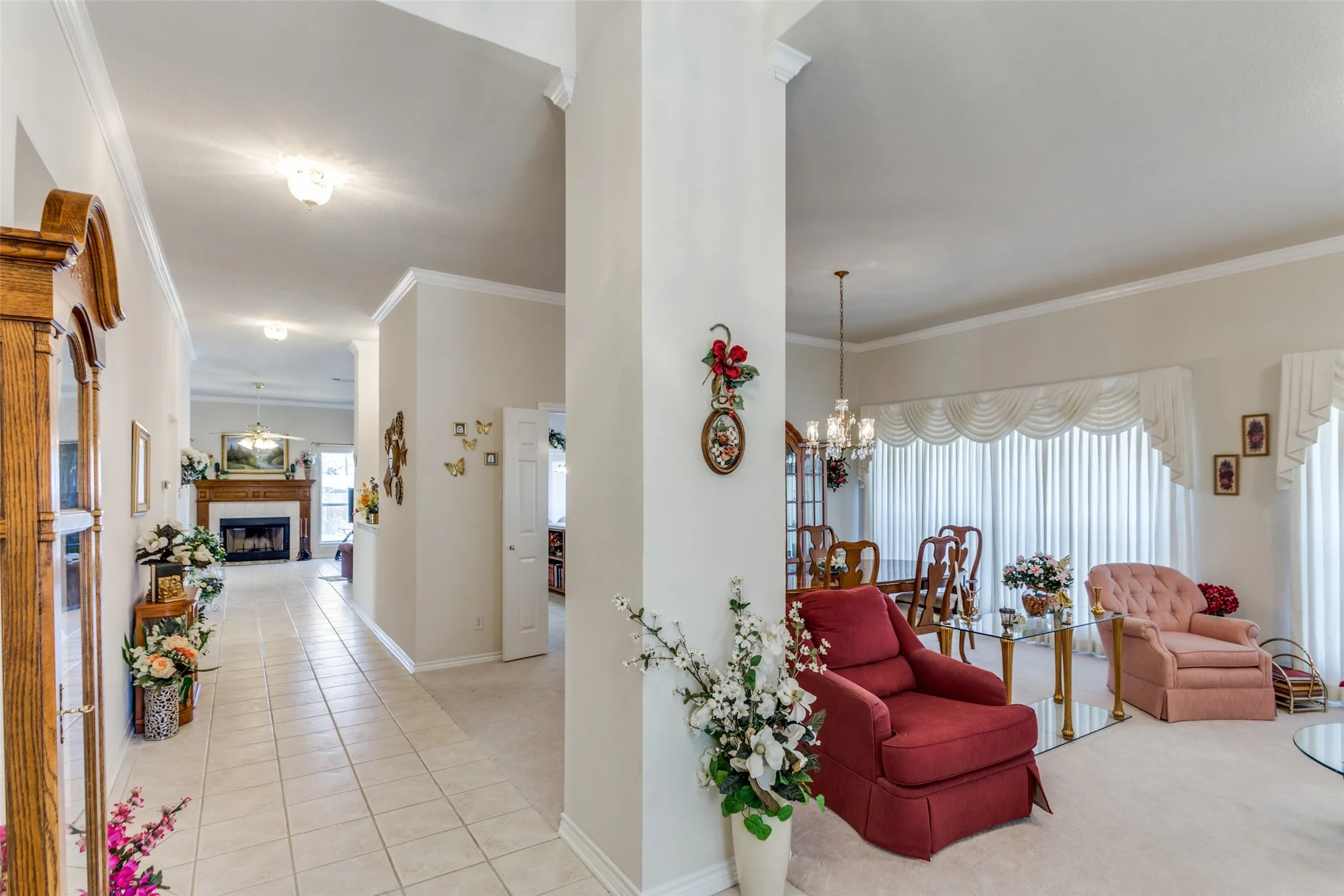 Single Family Residence For Sale in Parker County , 345 Huggins Drive, Springtown, Texas 76082, 4 Bedroom, 3 Bathroom, 2 Garage spaces, 2,455 Sqft, built in 2001, mls#21316852, Real Estate Agent in Springtown, Homes For Sale in Parker county, Homes For Sale in Springtown, Realtor in Springtown Texas, Real Estate Brokerage Independent Realty Texas, Luminita Cordes Realtor
