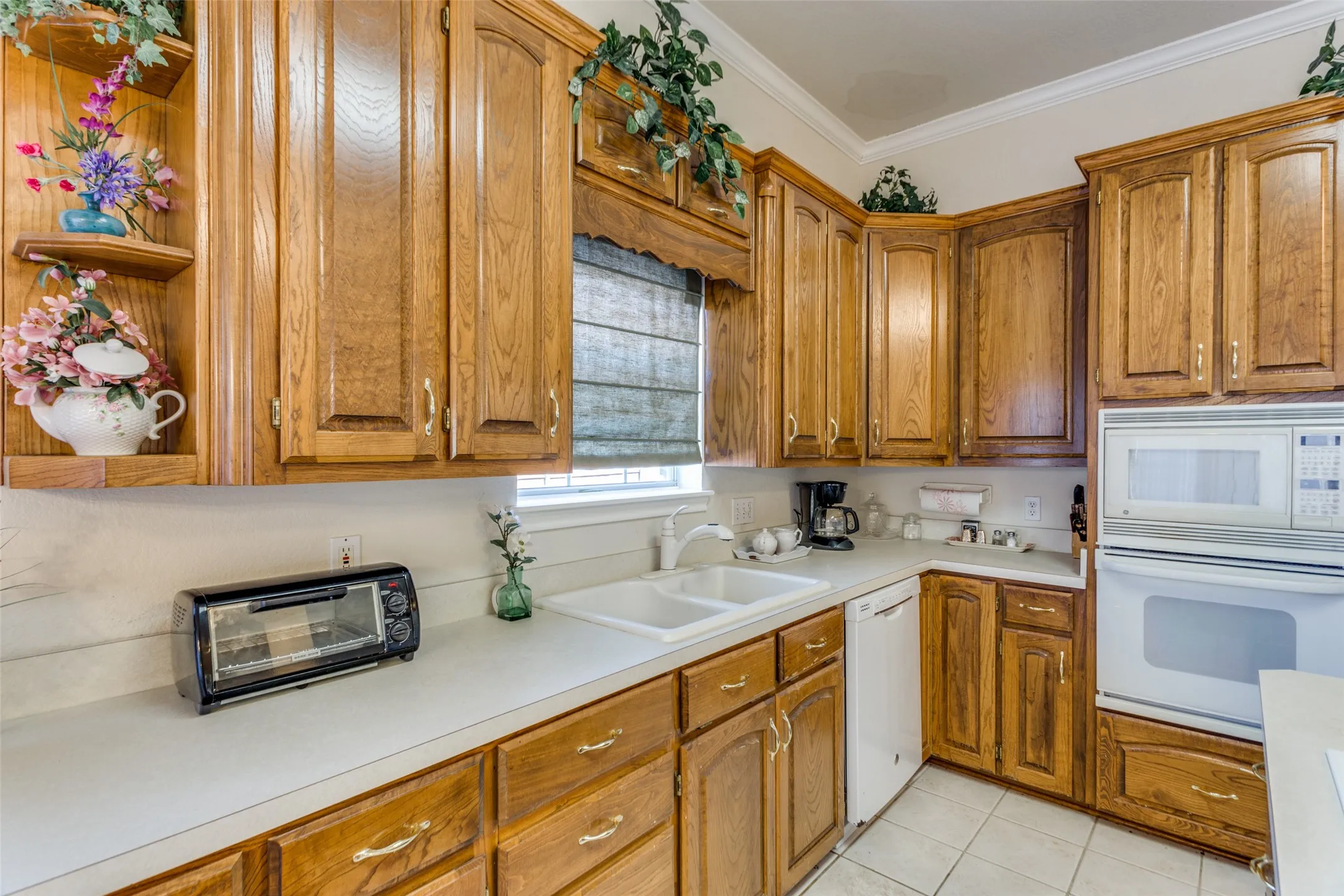 Single Family Residence For Sale in Parker County , 345 Huggins Drive, Springtown, Texas 76082, 4 Bedroom, 3 Bathroom, 2 Garage spaces, 2,455 Sqft, built in 2001, mls#21316852, Real Estate Agent in Springtown, Homes For Sale in Parker county, Homes For Sale in Springtown, Realtor in Springtown Texas, Real Estate Brokerage Independent Realty Texas, Luminita Cordes Realtor
