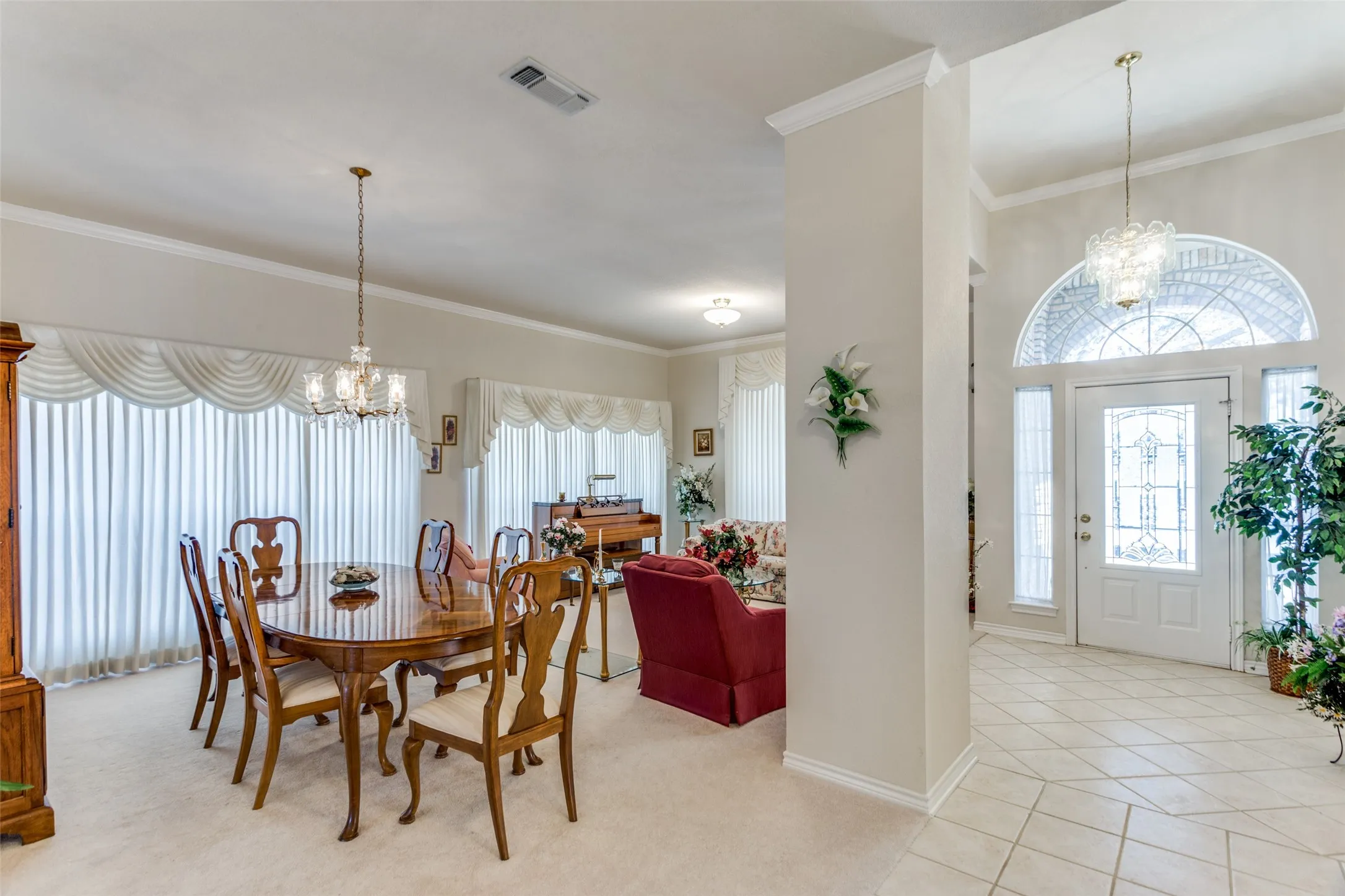Single Family Residence For Sale in Parker County , 345 Huggins Drive, Springtown, Texas 76082, 4 Bedroom, 3 Bathroom, 2 Garage spaces, 2,455 Sqft, built in 2001, mls#21316852, Real Estate Agent in Springtown, Homes For Sale in Parker county, Homes For Sale in Springtown, Realtor in Springtown Texas, Real Estate Brokerage Independent Realty Texas, Luminita Cordes Realtor