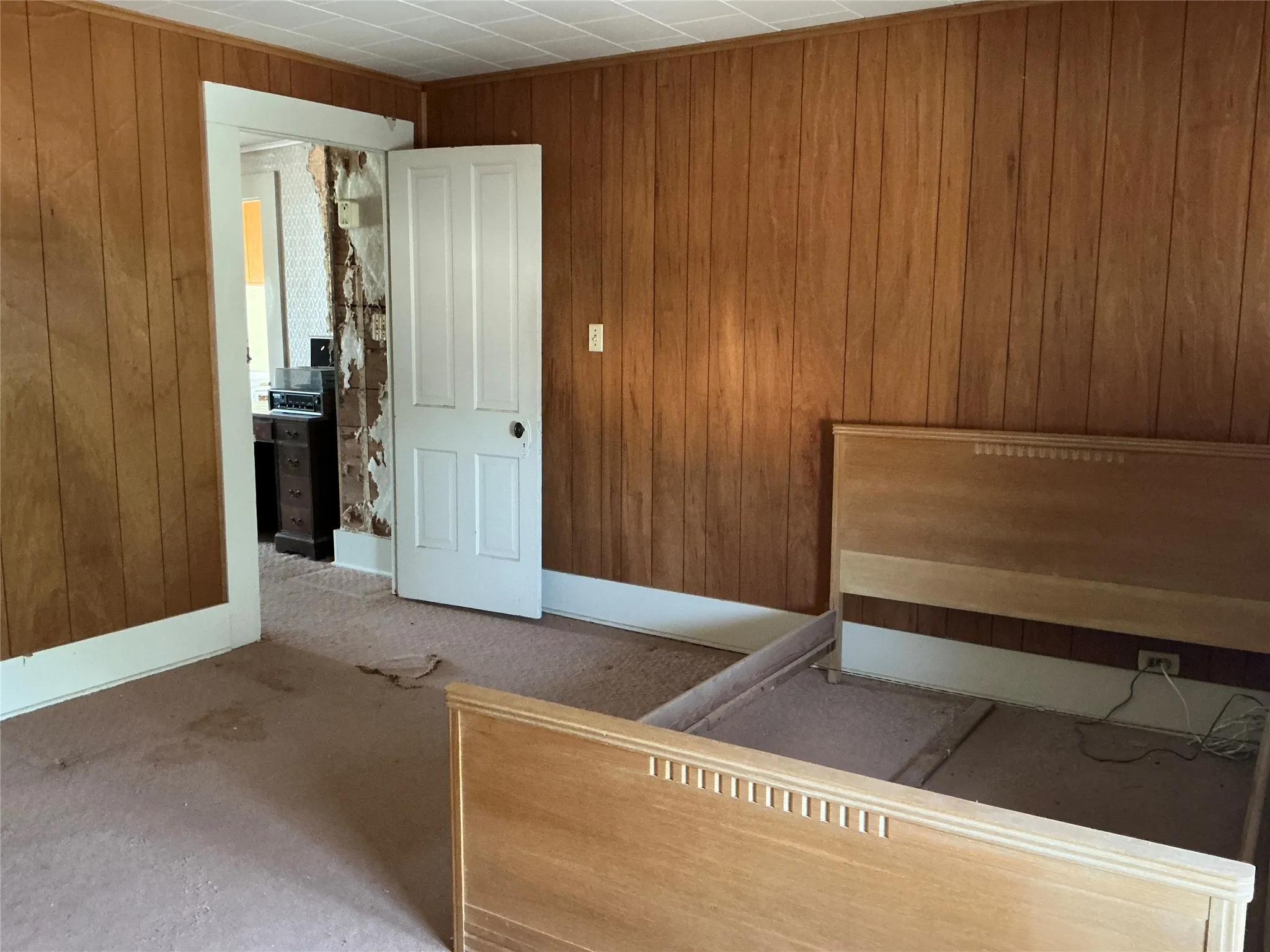 Single Family Residence For Sale in Comanche County , 300 E Grand Avenue, Comanche, Texas 76442, 4 Bedroom, 2 Bathroom, 2 Garage spaces, 2,296 Sqft, built in 1900, mls#21316175, Real Estate Agent in Comanche, Homes For Sale in Comanche county, Homes For Sale in Comanche, Realtor in Comanche Texas, Real Estate Brokerage Independent Realty Texas, Luminita Cordes Realtor