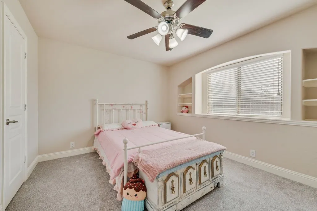 Single Family Residence For Sale in Johnson County , 102 Cimmaron Court, Alvarado, Texas 76009, 4 Bedroom, 3 Bathroom, 3 Garage spaces, 2,765 Sqft, built in 2017, mls#21316063, Real Estate Agent in Alvarado, Homes For Sale in Johnson county, Homes For Sale in Alvarado, Realtor in Alvarado Texas, Real Estate Brokerage Independent Realty Texas, Luminita Cordes Realtor