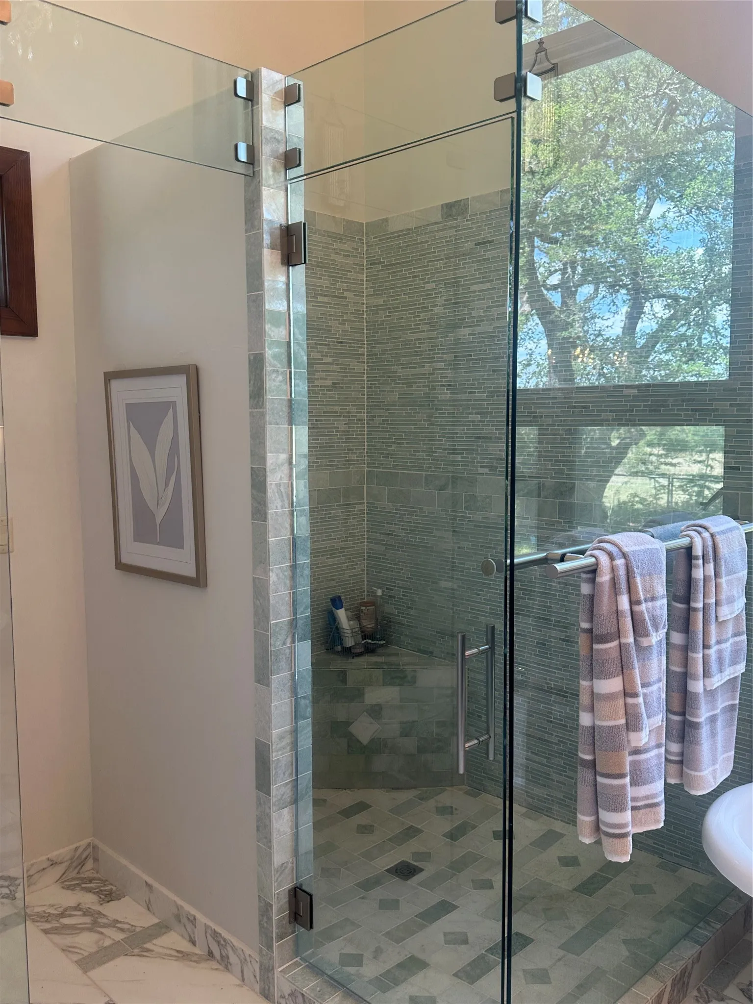Single Family Residence For Sale in Erath County , 1255 Alexander Road, Stephenville, Texas 76401, 3 Bedroom, 3 Bathroom, 2 Garage spaces, 4,638 Sqft, built in 2011, mls#21316952, Real Estate Agent in Stephenville, Homes For Sale in Erath county, Homes For Sale in Stephenville, Realtor in Stephenville Texas, Real Estate Brokerage Independent Realty Texas, Luminita Cordes Realtor