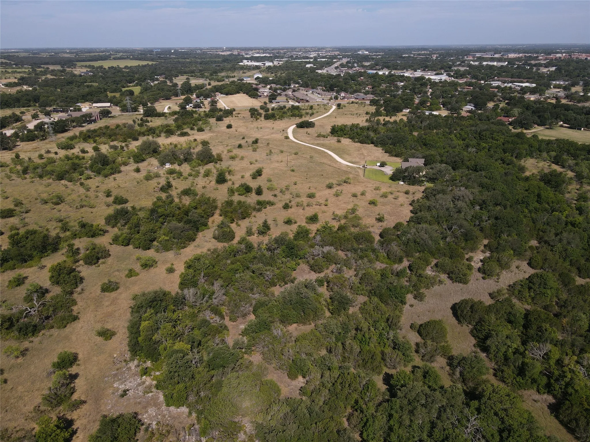 Single Family Residence For Sale in Erath County , 1255 Alexander Road, Stephenville, Texas 76401, 3 Bedroom, 3 Bathroom, 2 Garage spaces, 4,638 Sqft, built in 2011, mls#21316952, Real Estate Agent in Stephenville, Homes For Sale in Erath county, Homes For Sale in Stephenville, Realtor in Stephenville Texas, Real Estate Brokerage Independent Realty Texas, Luminita Cordes Realtor