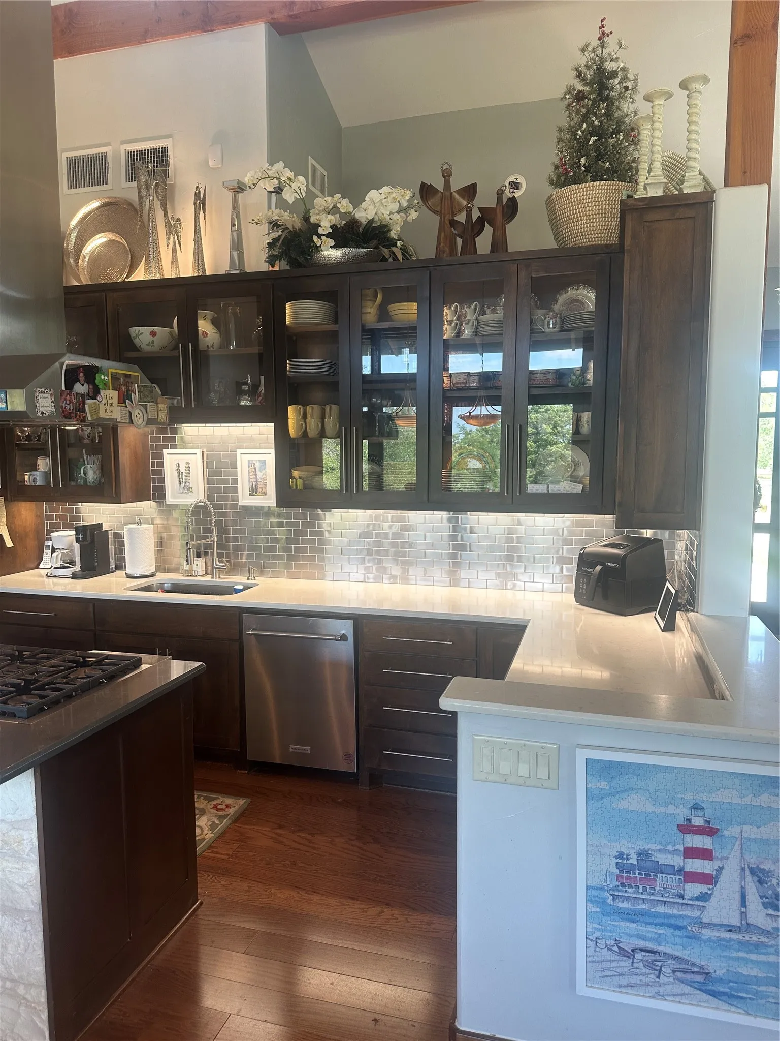 Single Family Residence For Sale in Erath County , 1255 Alexander Road, Stephenville, Texas 76401, 3 Bedroom, 3 Bathroom, 2 Garage spaces, 4,638 Sqft, built in 2011, mls#21316952, Real Estate Agent in Stephenville, Homes For Sale in Erath county, Homes For Sale in Stephenville, Realtor in Stephenville Texas, Real Estate Brokerage Independent Realty Texas, Luminita Cordes Realtor