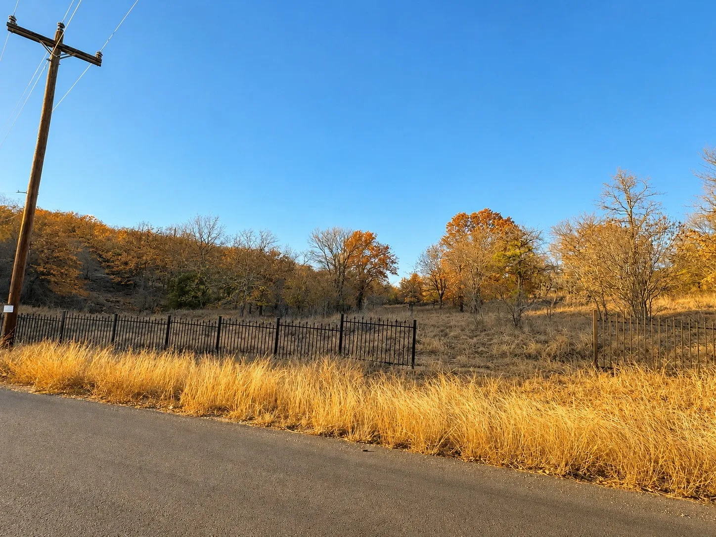 Unimproved Land For Sale in Wise County , Lot 283 Cozy Cove Court, Chico, Texas 76431, 0, 0, Garage spaces, 0 Sqft, built in 0, mls#21316893, Real Estate Agent in Chico, Homes For Sale in Wise county, Homes For Sale in Chico, Realtor in Chico Texas, Real Estate Brokerage Independent Realty Texas, Luminita Cordes Realtor