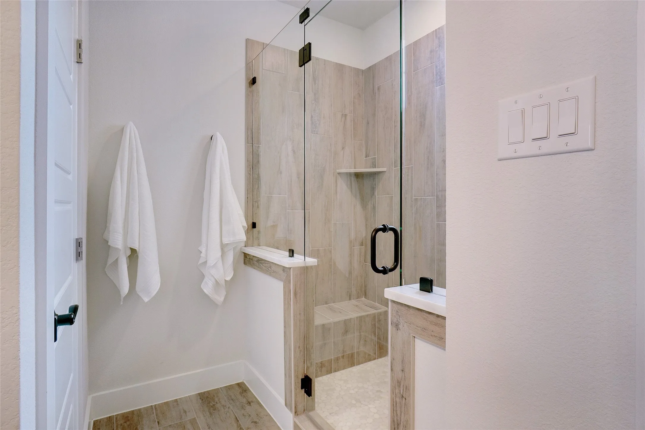 Townhouse For Rent in Tarrant County , 9616 Sullivan Lane, Fort Worth, Texas 76179, 3 Bedroom, 3 Bathroom, 2 Garage spaces, 1,907 Sqft, built in 2023, mls#21316544, Real Estate Agent in Fort Worth, Homes For Rent in Tarrant county, Homes For Rent in Fort Worth, Realtor in Fort Worth Texas, Real Estate Brokerage Independent Realty Texas, Luminita Cordes Realtor
