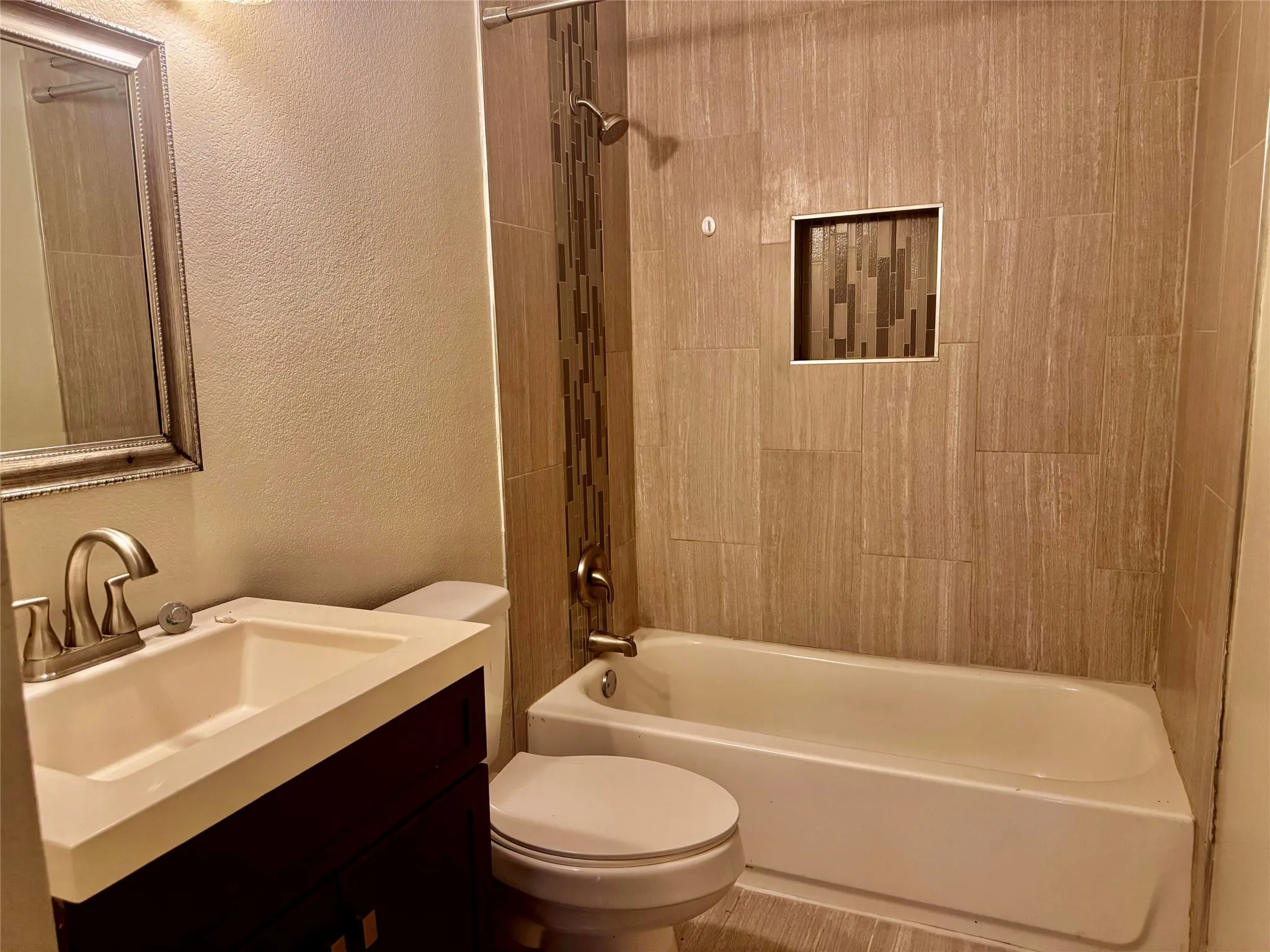 Single Family Residence For Sale in Tarrant County , 4657 Selkirk Drive, Fort Worth, Texas 76109, 3 Bedroom, 2 Bathroom, 2 Garage spaces, 1,504 Sqft, built in 1952, mls#21317003, Real Estate Agent in Fort Worth, Homes For Sale in Tarrant county, Homes For Sale in Fort Worth, Realtor in Fort Worth Texas, Real Estate Brokerage Independent Realty Texas, Luminita Cordes Realtor