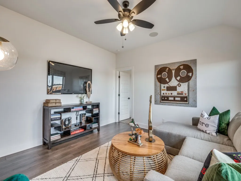 4228-hacienda-parkway-joshua-tx-76058-MLS-24