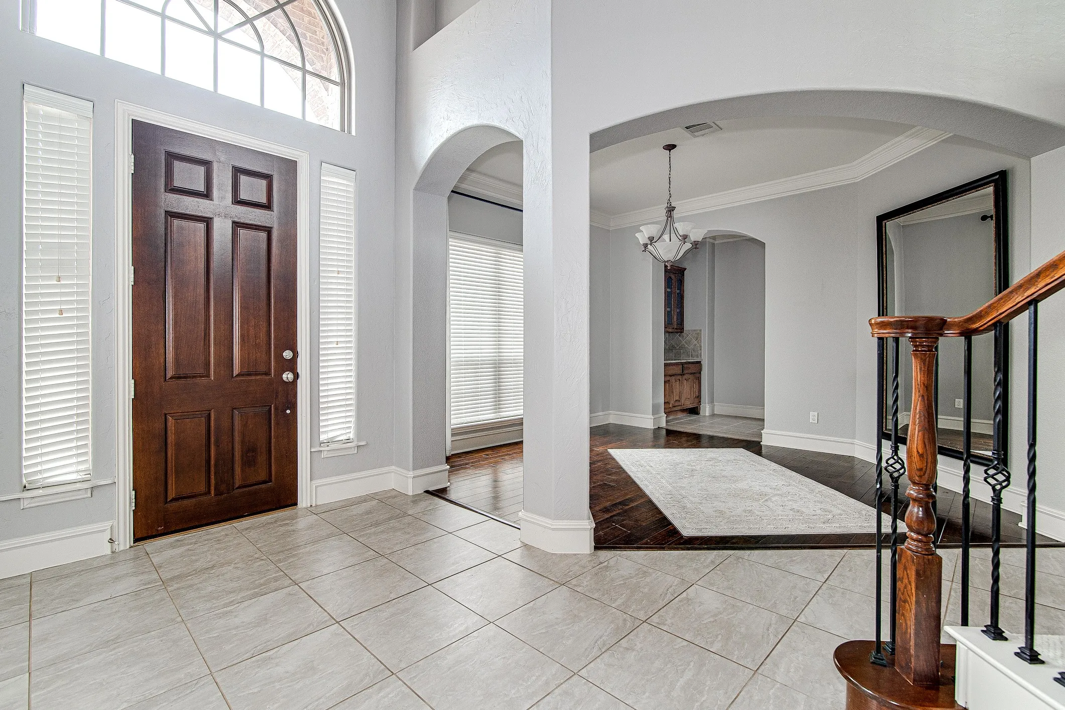 Single Family Residence For Rent in Tarrant County , 828 Thomas Crossing Drive, Fort Worth, Texas 76028, 4 Bedroom, 4 Bathroom, 3 Garage spaces, 4,287 Sqft, built in 2004, Price $4,000, mls#21317019, Real Estate Agent in Fort Worth, Homes For Rent in Tarrant county, Homes For Rent in Fort Worth, Realtor in Fort Worth Texas, Real Estate Brokerage Independent Realty Texas, Luminita Cordes Realtor