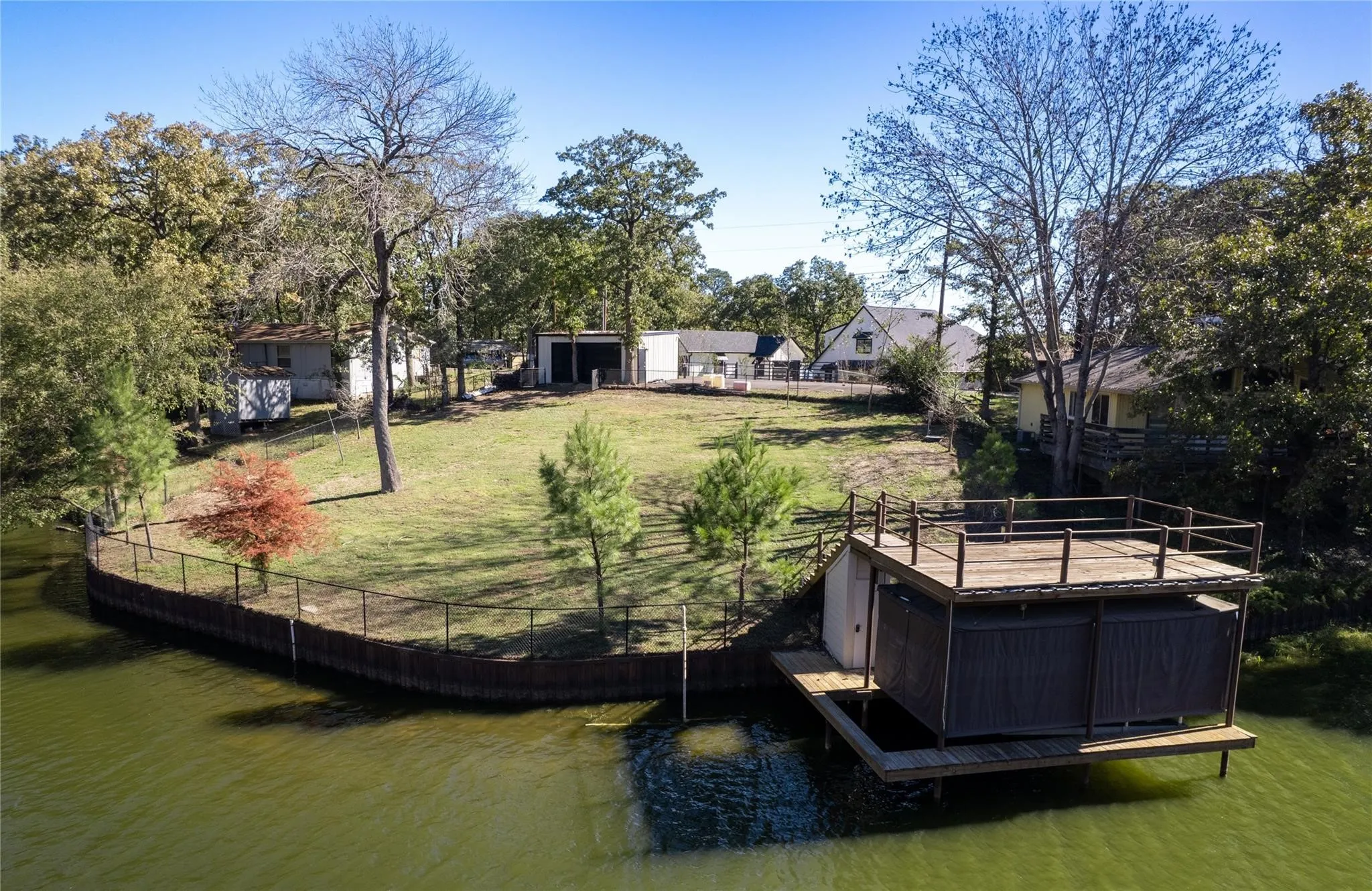 Improved Land For Sale in Henderson County , 195 Lake Creek Drive, Mabank, Texas 75156, 0, 0, Garage spaces, 0 Sqft, built in 1993, mls#21317020, Real Estate Agent in Mabank, Homes For Sale in Henderson county, Homes For Sale in Mabank, Realtor in Mabank Texas, Real Estate Brokerage Independent Realty Texas, Luminita Cordes Realtor