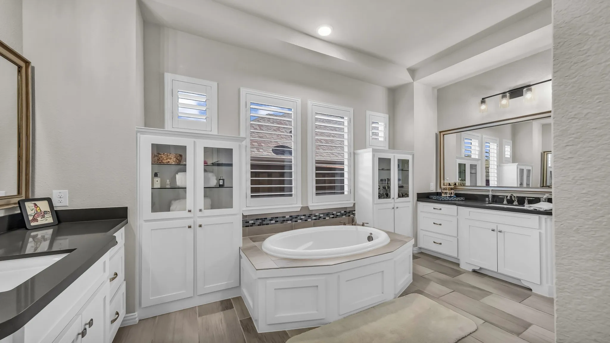 Single Family Residence For Sale in Parker County , 13908 Walsh Avenue, Fort Worth, Texas 76008, 3 Bedroom, 3 Bathroom, 2 Garage spaces, 2,991 Sqft, built in 2018, mls#21317021, Real Estate Agent in Fort Worth, Homes For Sale in Parker county, Homes For Sale in Fort Worth, Realtor in Fort Worth Texas, Real Estate Brokerage Independent Realty Texas, Luminita Cordes Realtor