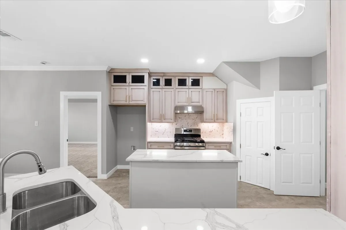 Single Family Residence For Sale in Navarro County , 1052 Grison Circle, Corsicana, Texas 75109, 4 Bedroom, 3 Bathroom, 2 Garage spaces, 3,300 Sqft, built in 2025, mls#21315918, Real Estate Agent in Corsicana, Homes For Sale in Navarro county, Homes For Sale in Corsicana, Realtor in Corsicana Texas, Real Estate Brokerage Independent Realty Texas, Luminita Cordes Realtor