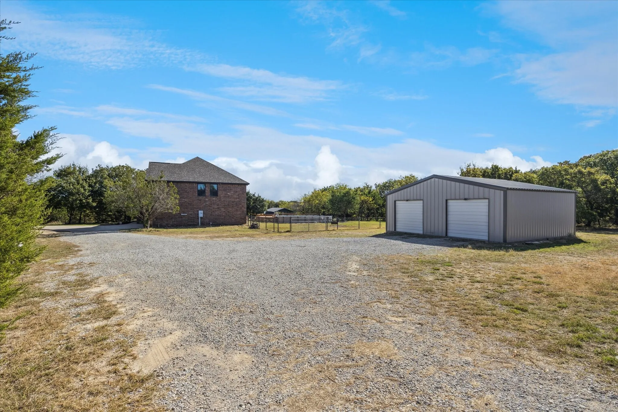 Single Family Residence For Sale in Parker County , 3390 Zion Hill Road, Weatherford, Texas 76088, 5 Bedroom, 4 Bathroom, 2 Garage spaces, 3,440 Sqft, built in 2014, mls#21316932, Real Estate Agent in Weatherford, Homes For Sale in Parker county, Homes For Sale in Weatherford, Realtor in Weatherford Texas, Real Estate Brokerage Independent Realty Texas, Luminita Cordes Realtor
