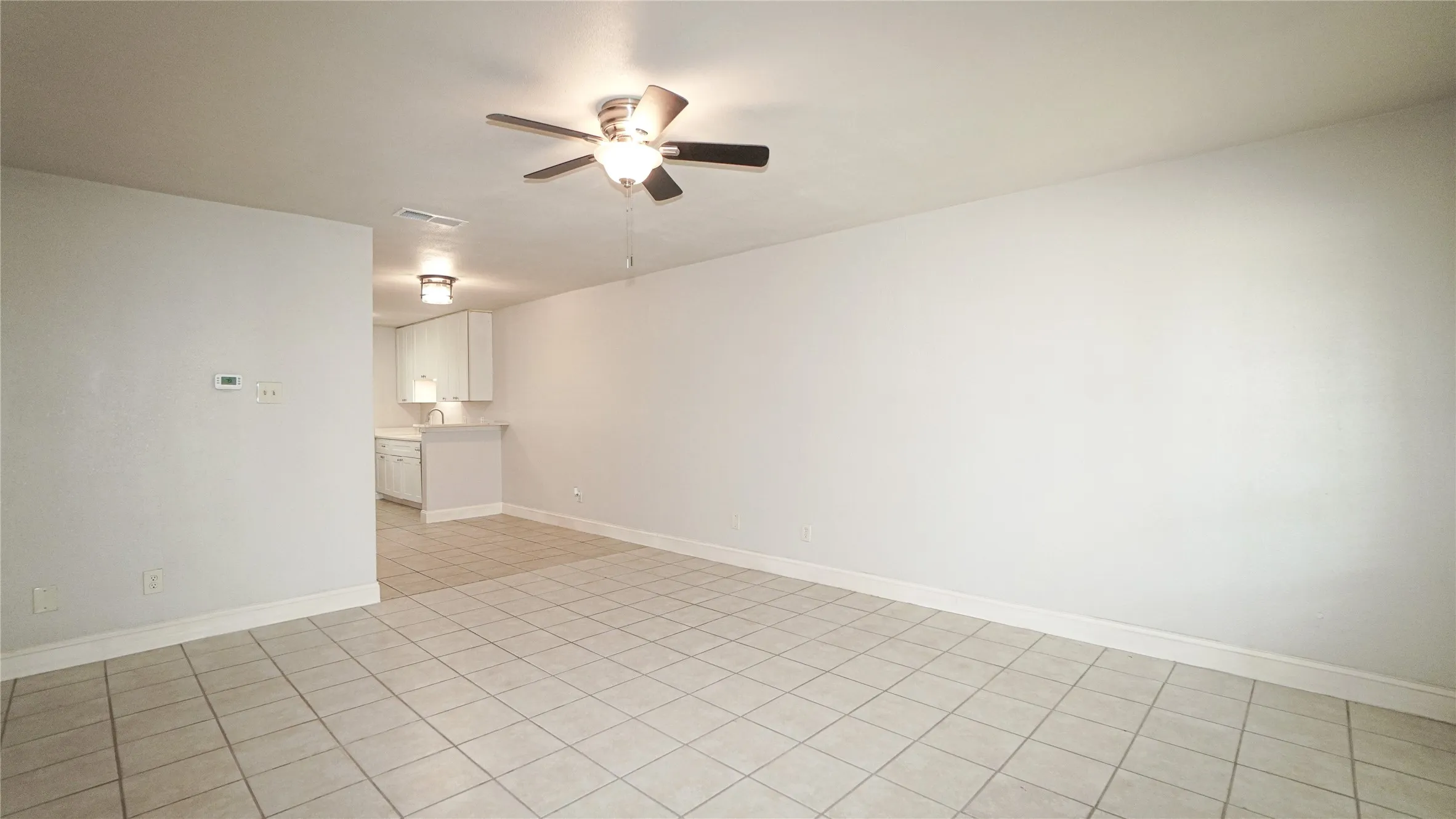 Condominium For Rent in Dallas County , 5638 Marina Drive 22, Garland, Texas 75043, 1 Bedroom, 1 Bathroom, Garage spaces, 510 Sqft, built in 1974, Price $1,000, mls#21316561, Real Estate Agent in Garland, Homes For Rent in Dallas county, Homes For Rent in Garland, Realtor in Garland Texas, Real Estate Brokerage Independent Realty Texas, Luminita Cordes Realtor