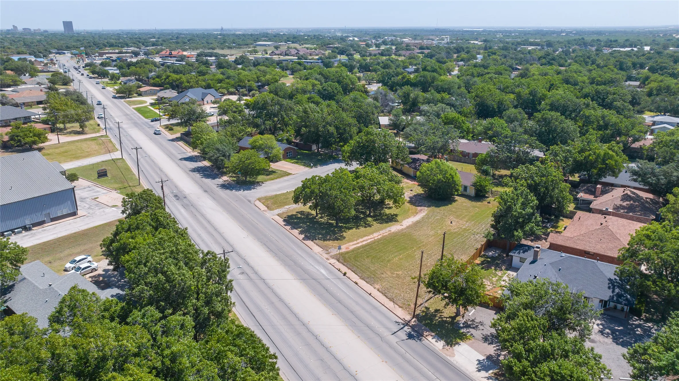 Retail For Sale in Taylor County , 3035 Buffalo Gap Road, Abilene, Texas 79605, 0, 0, Garage spaces, 0 Sqft, built in 1965, Price $599,000, mls#21312528, Real Estate Agent in Abilene, Homes For Sale in Taylor county, Homes For Sale in Abilene, Realtor in Abilene Texas, Real Estate Brokerage Independent Realty Texas, Luminita Cordes Realtor