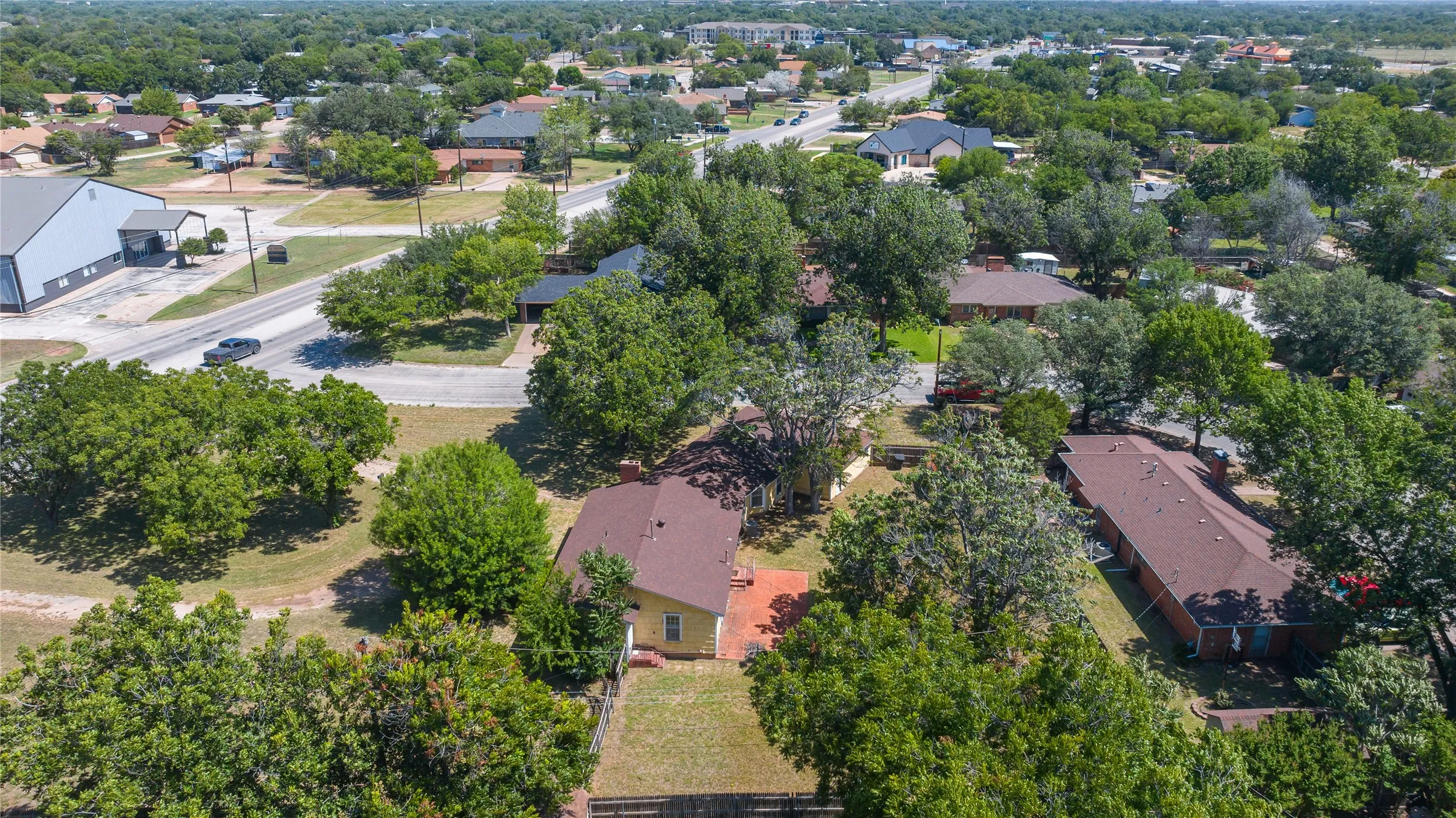 Retail For Sale in Taylor County , 3035 Buffalo Gap Road, Abilene, Texas 79605, 0, 0, Garage spaces, 0 Sqft, built in 1965, Price $599,000, mls#21312528, Real Estate Agent in Abilene, Homes For Sale in Taylor county, Homes For Sale in Abilene, Realtor in Abilene Texas, Real Estate Brokerage Independent Realty Texas, Luminita Cordes Realtor