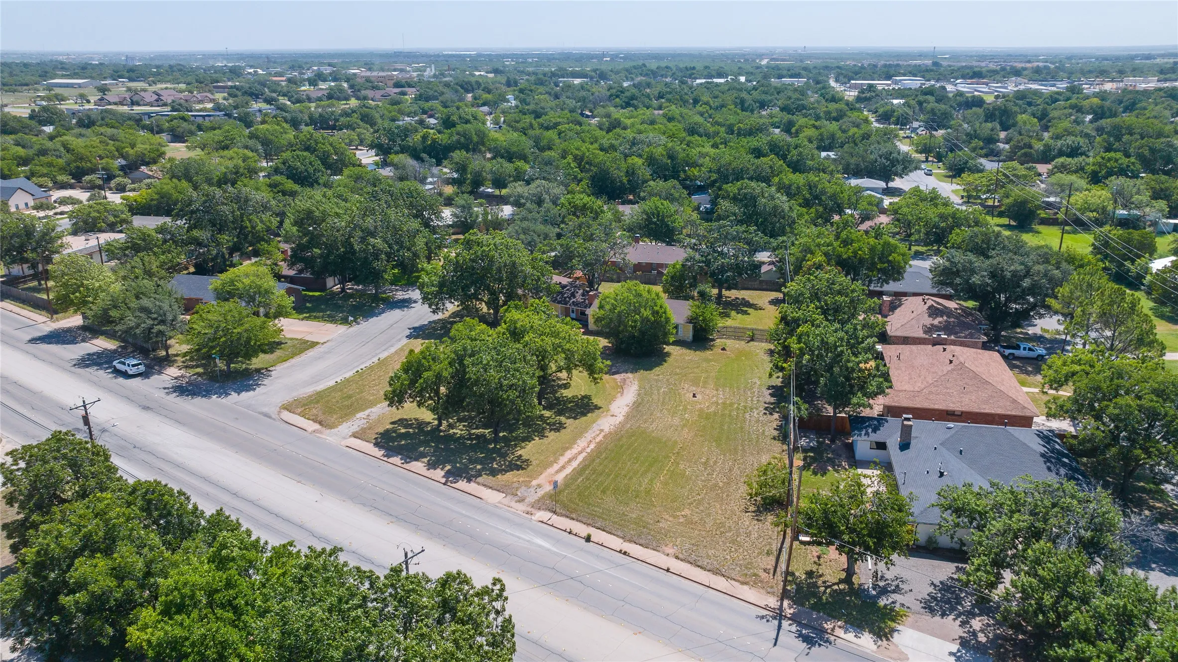 Retail For Sale in Taylor County , 3035 Buffalo Gap Road, Abilene, Texas 79605, 0, 0, Garage spaces, 0 Sqft, built in 1965, Price $599,000, mls#21312528, Real Estate Agent in Abilene, Homes For Sale in Taylor county, Homes For Sale in Abilene, Realtor in Abilene Texas, Real Estate Brokerage Independent Realty Texas, Luminita Cordes Realtor