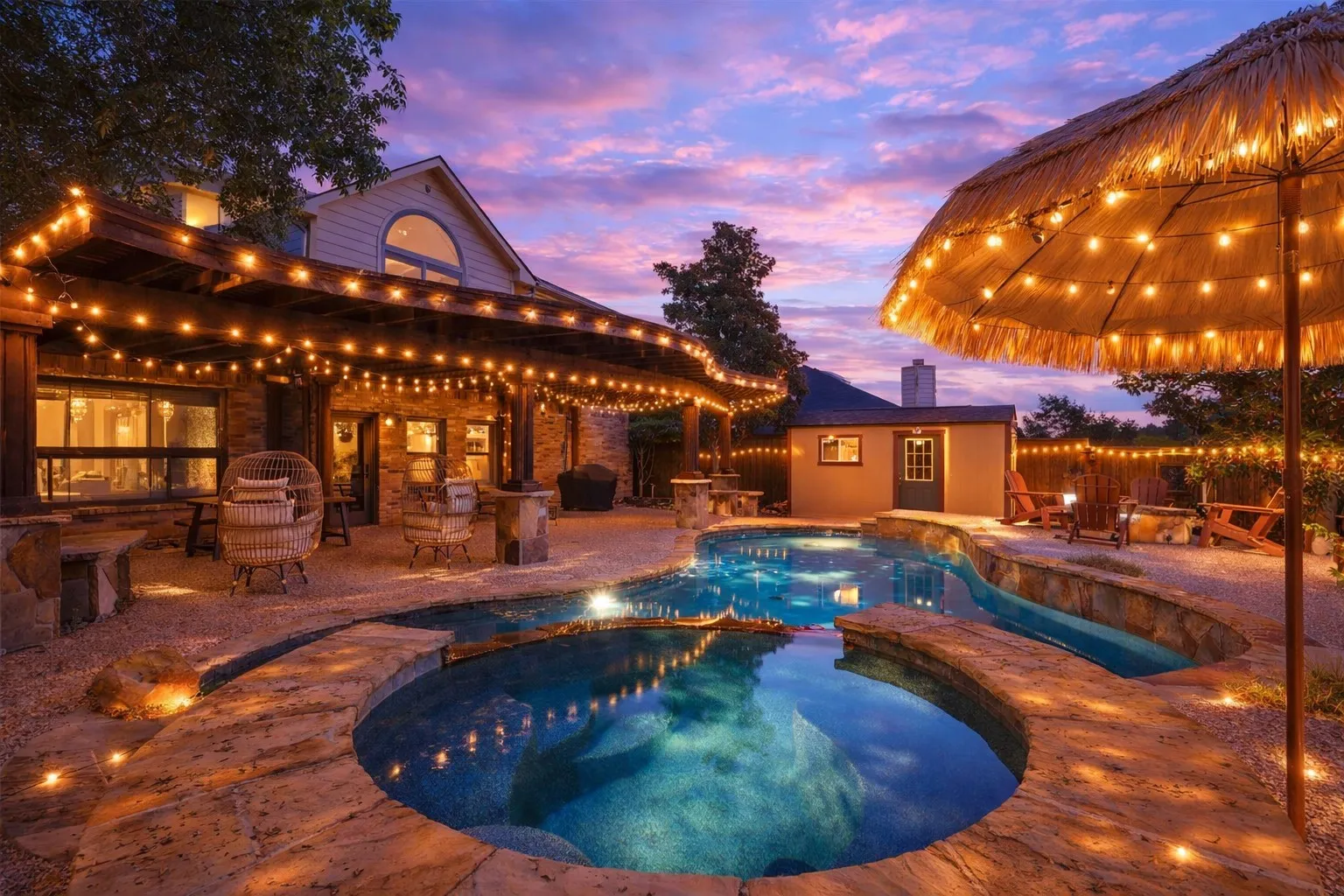 Single Family Residence For Rent in Dallas County , 1088 Pondview Drive, Cedar Hill, Texas 75104, 5 Bedroom, 4 Bathroom, 2 Garage spaces, 2,606 Sqft, built in 2001, mls#21317084, Real Estate Agent in Cedar Hill, Homes For Rent in Dallas county, Homes For Rent in Cedar Hill, Realtor in Cedar Hill Texas, Real Estate Brokerage Independent Realty Texas, Luminita Cordes Realtor