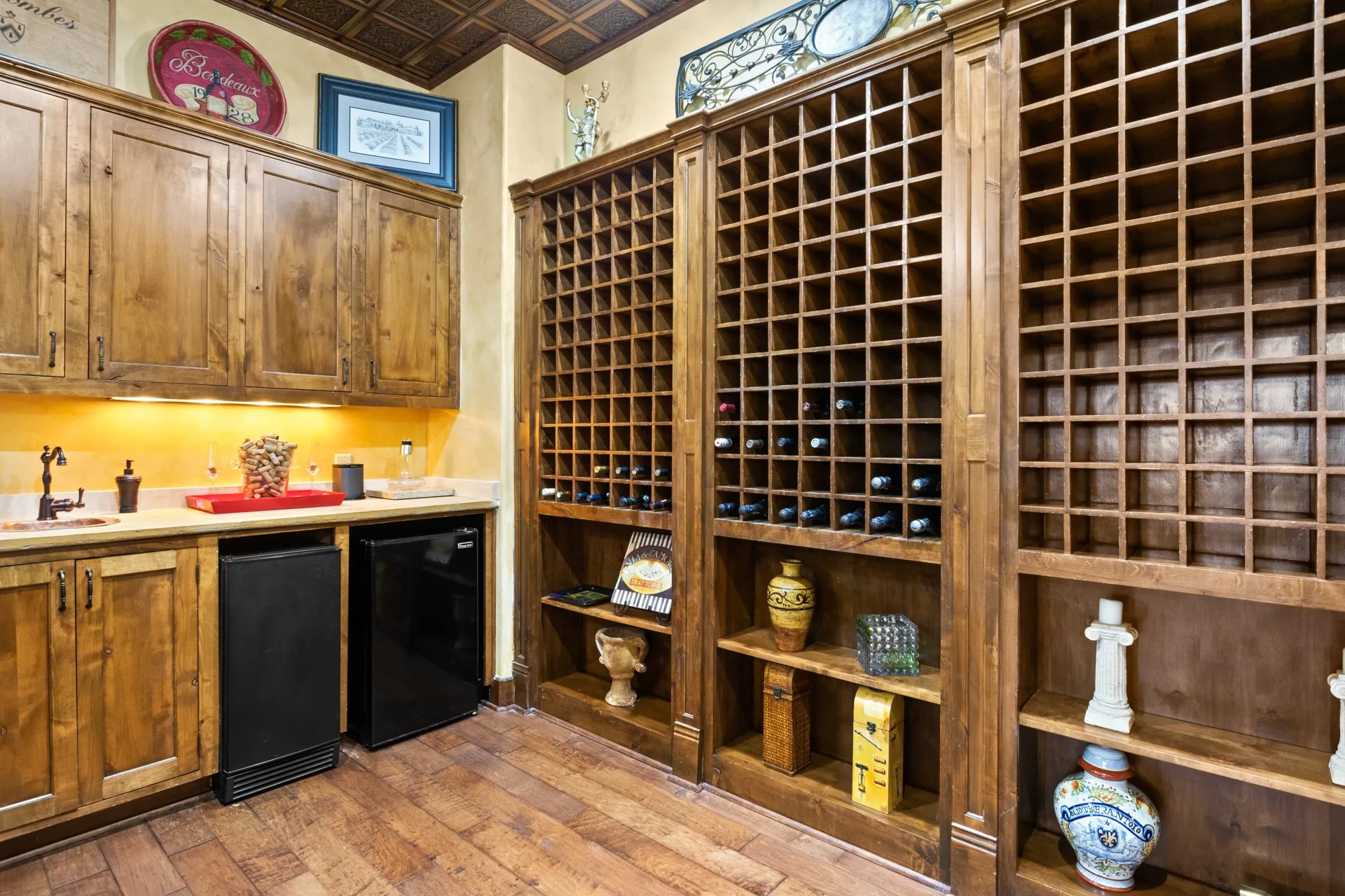 Single Family Residence For Sale in Camp County , 660 County Road 1334, Pittsburg, Texas 75686, 4 Bedroom, 4 Bathroom, 2 Garage spaces, 3,576 Sqft, built in 2007, mls#21316600, Real Estate Agent in Pittsburg, Homes For Sale in Camp county, Homes For Sale in Pittsburg, Realtor in Pittsburg Texas, Real Estate Brokerage Independent Realty Texas, Luminita Cordes Realtor
