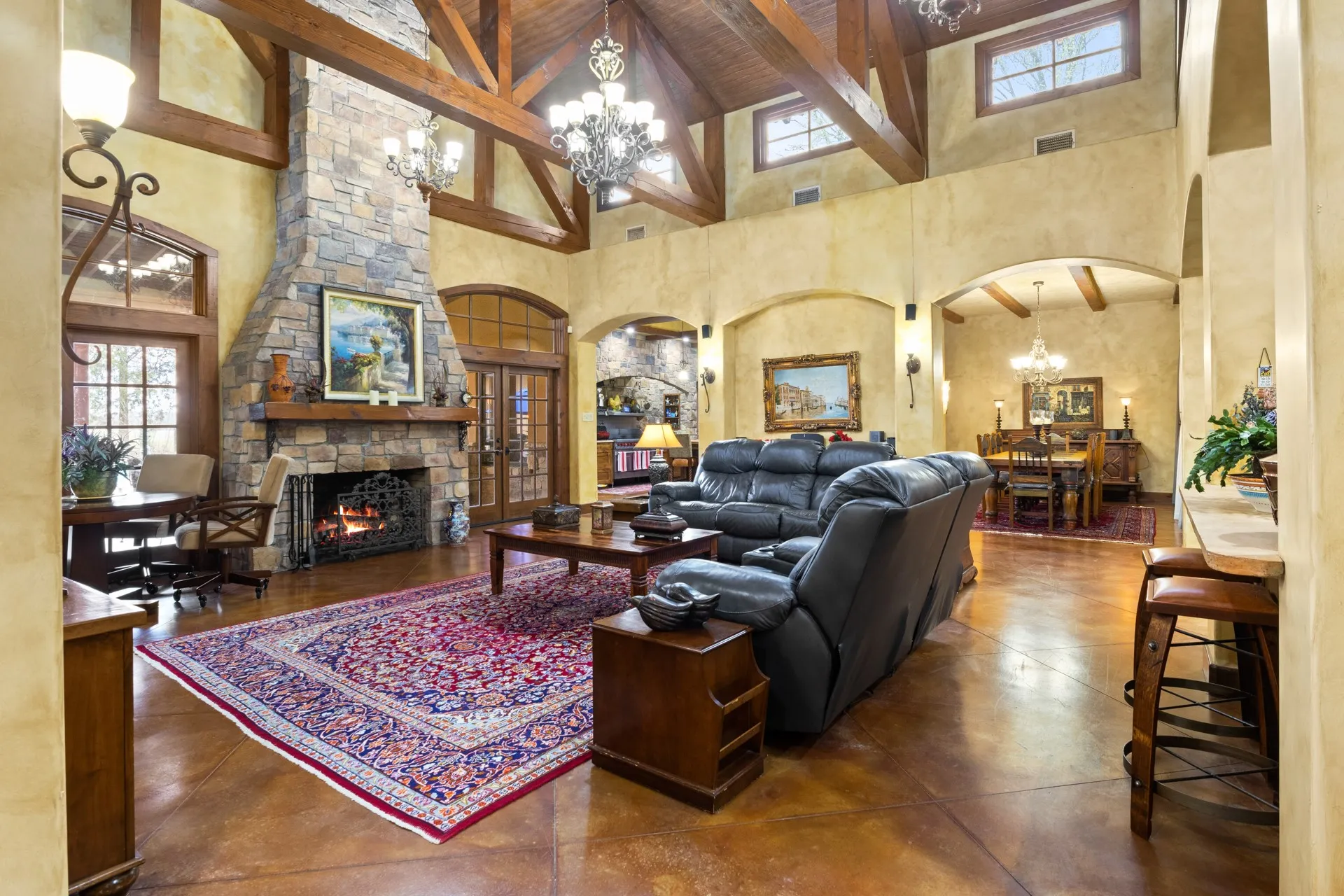 Single Family Residence For Sale in Camp County , 660 County Road 1334, Pittsburg, Texas 75686, 4 Bedroom, 4 Bathroom, 2 Garage spaces, 3,576 Sqft, built in 2007, mls#21316600, Real Estate Agent in Pittsburg, Homes For Sale in Camp county, Homes For Sale in Pittsburg, Realtor in Pittsburg Texas, Real Estate Brokerage Independent Realty Texas, Luminita Cordes Realtor